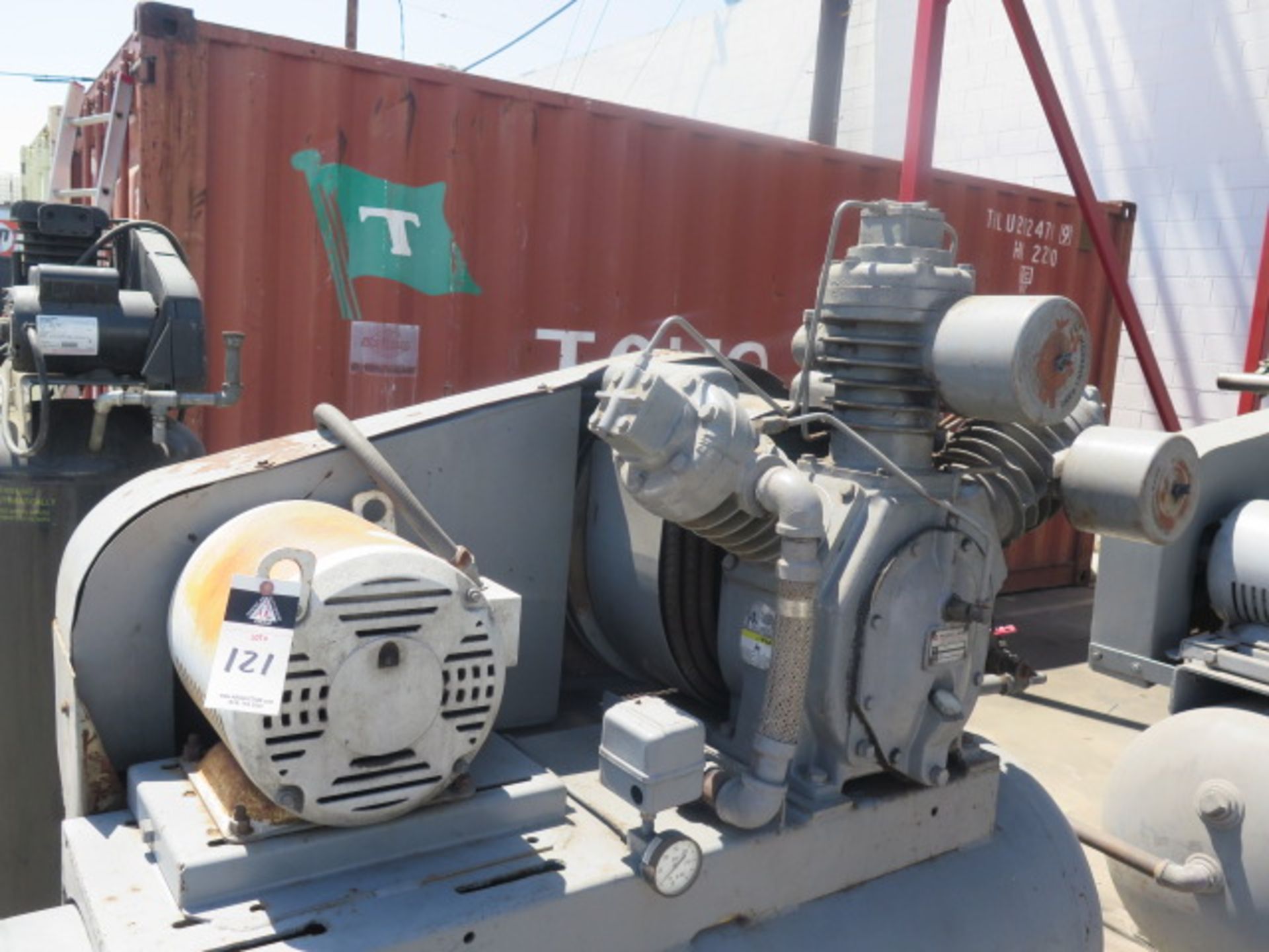 Ingersoll Rand 15Hp Horizontal Air Compressor w/ 3-Stage Pump, 120 Gallon Tank - Image 2 of 4