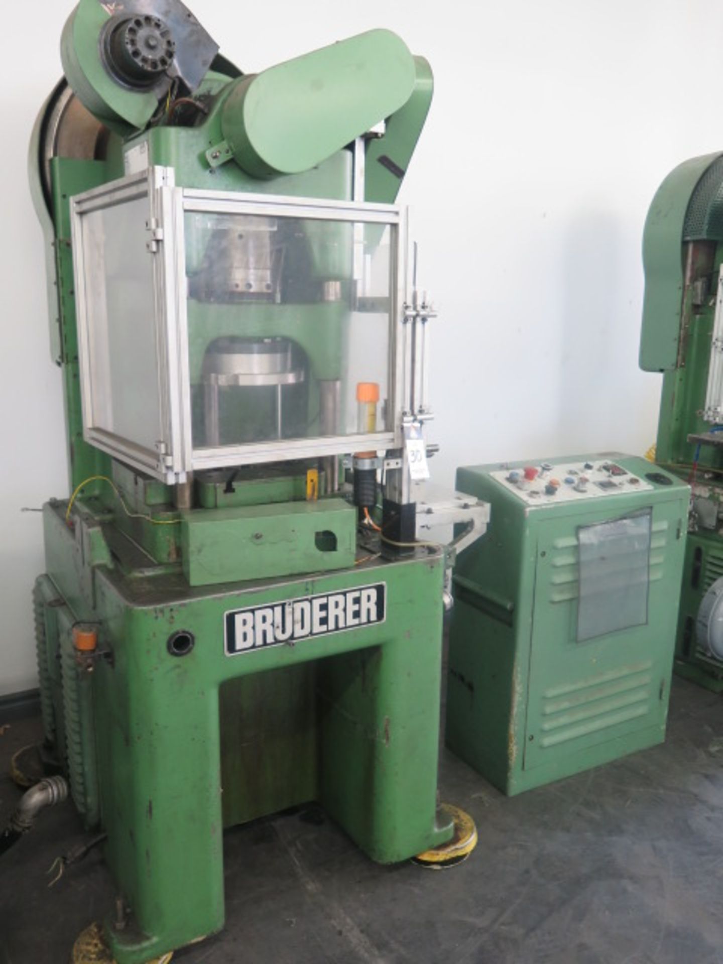 Bruderer BSTA-30 30,000kg Cap High Speed Stamping Presse w/ Bruderer Controls, 100-600 Strokes / - Image 2 of 6