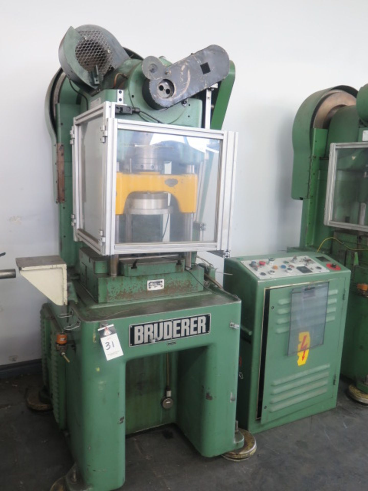 Bruderer BSTA-30 30,000kg Cap High Speed Stamping Presse w/ Bruderer Controls, 100-600 Strokes / - Image 2 of 8