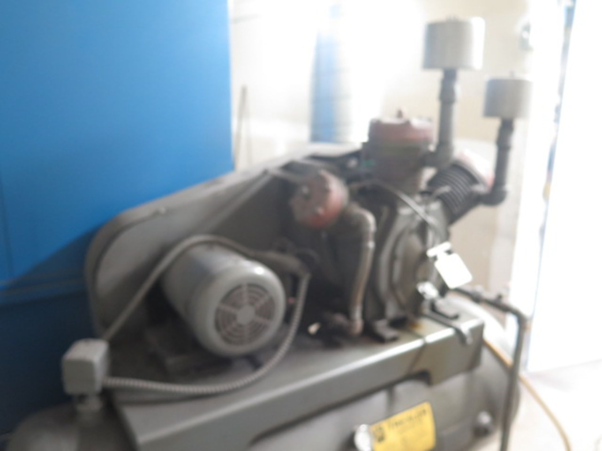 Trexler 5Hp Horizontal Air Compressor w/ 3-Stage Pump, 120 Gallon Tank, Arrow Refrigerated Air - Image 2 of 4