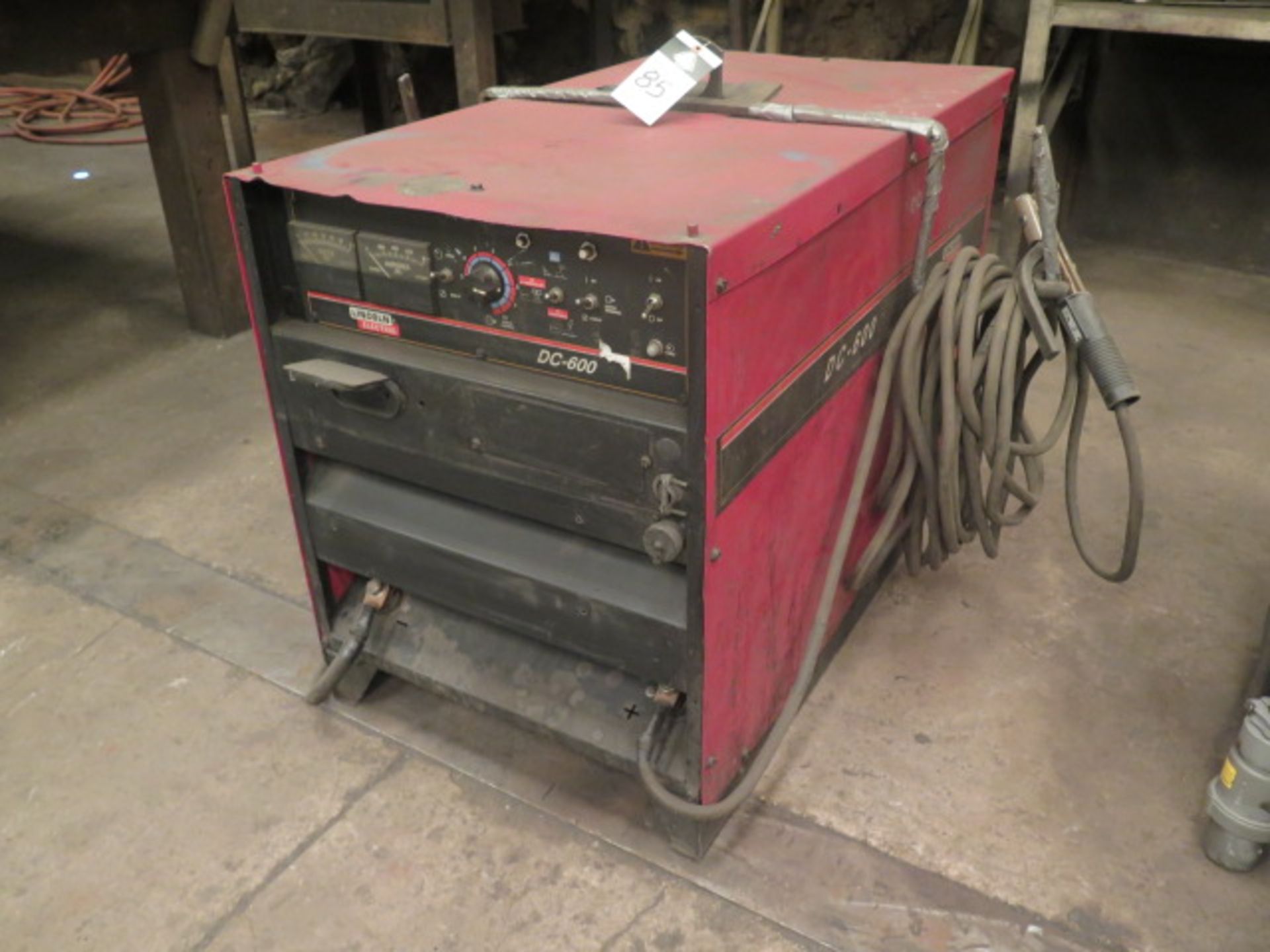 Lincoln DC-600 DC Arc Welding Power Source s/n U1070709805 - Image 2 of 4