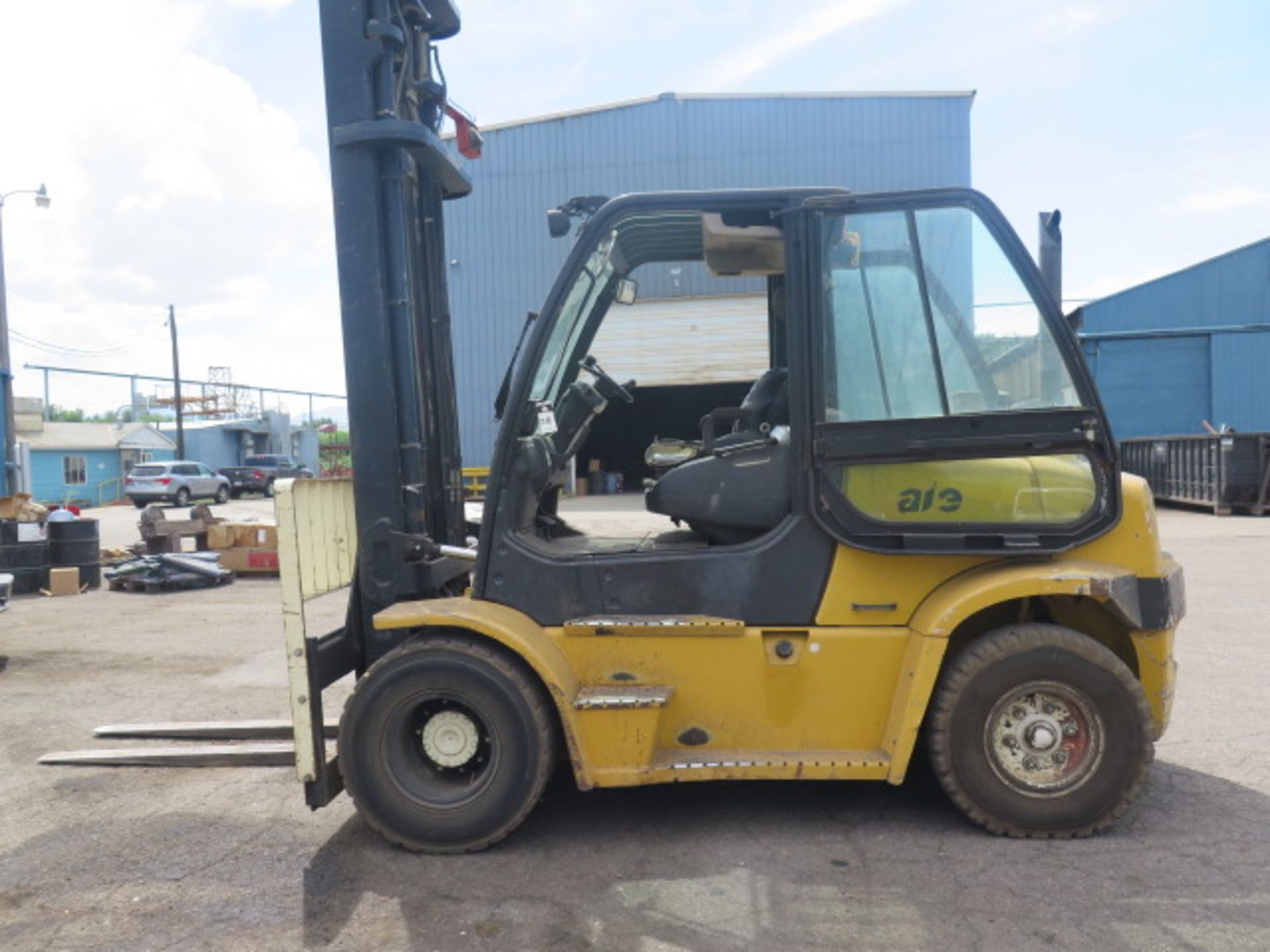 Yale GDP155VXNCHV148 15,400 Lb Cap Diesel Forklift s/n C878V01753F w/ 2-Stage Tall Mast, 212” Lift