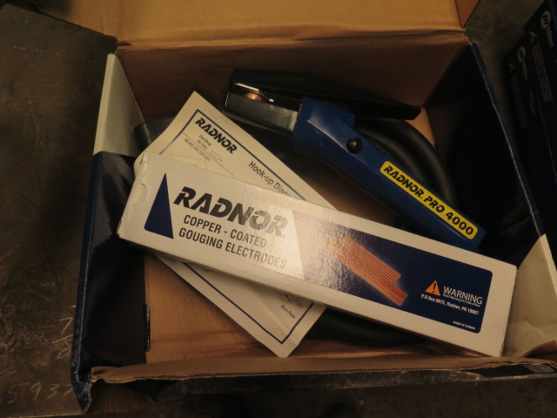 Radnor "PRO-4000" Air-Carbon Arc Gouging Torches (2-NEW) w/ Acces - Image 3 of 6