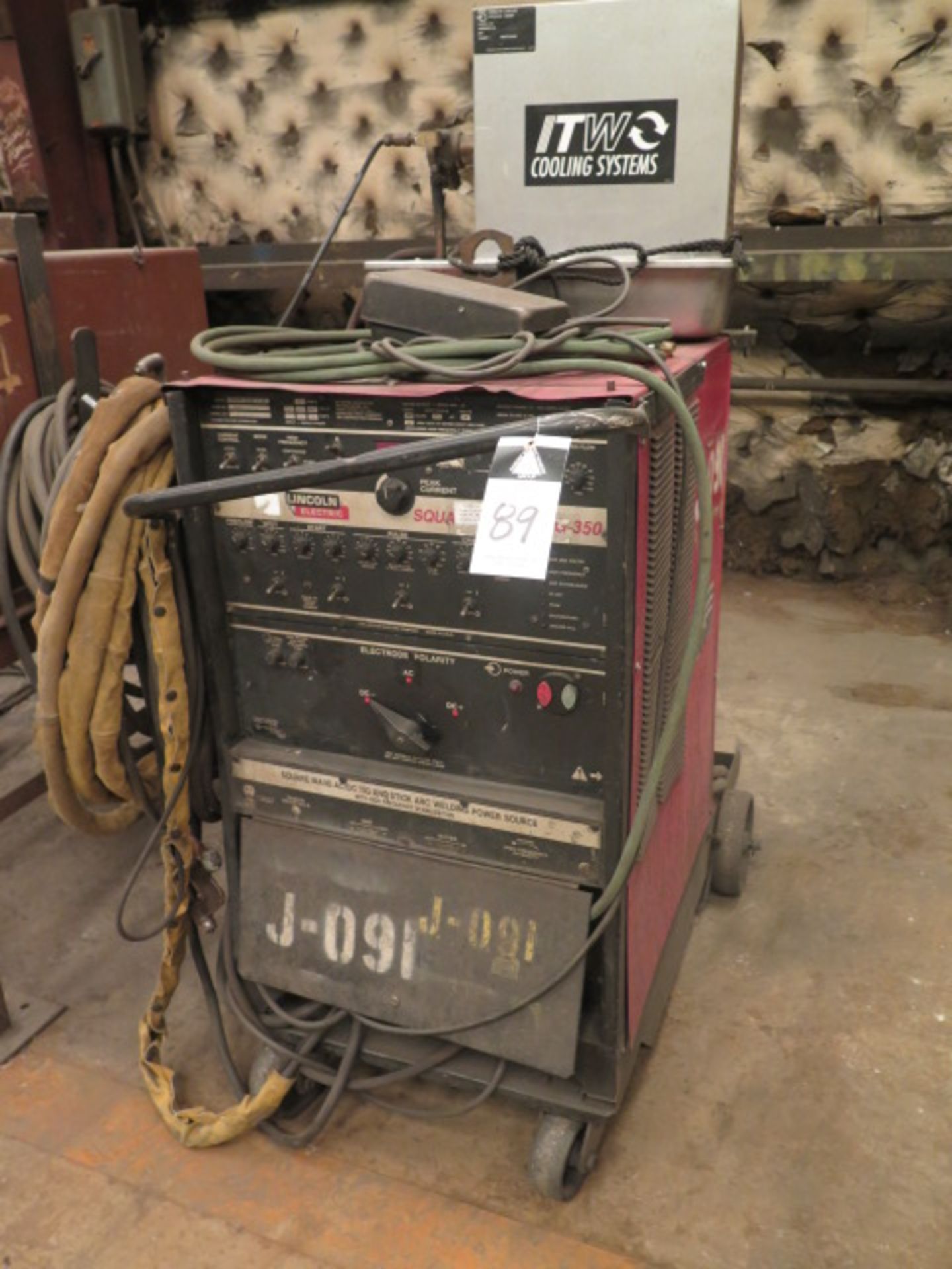 Lincoln Squarewave TIG-350 Square Wave AC/DC TIG and Stick Arc Welding Power Source