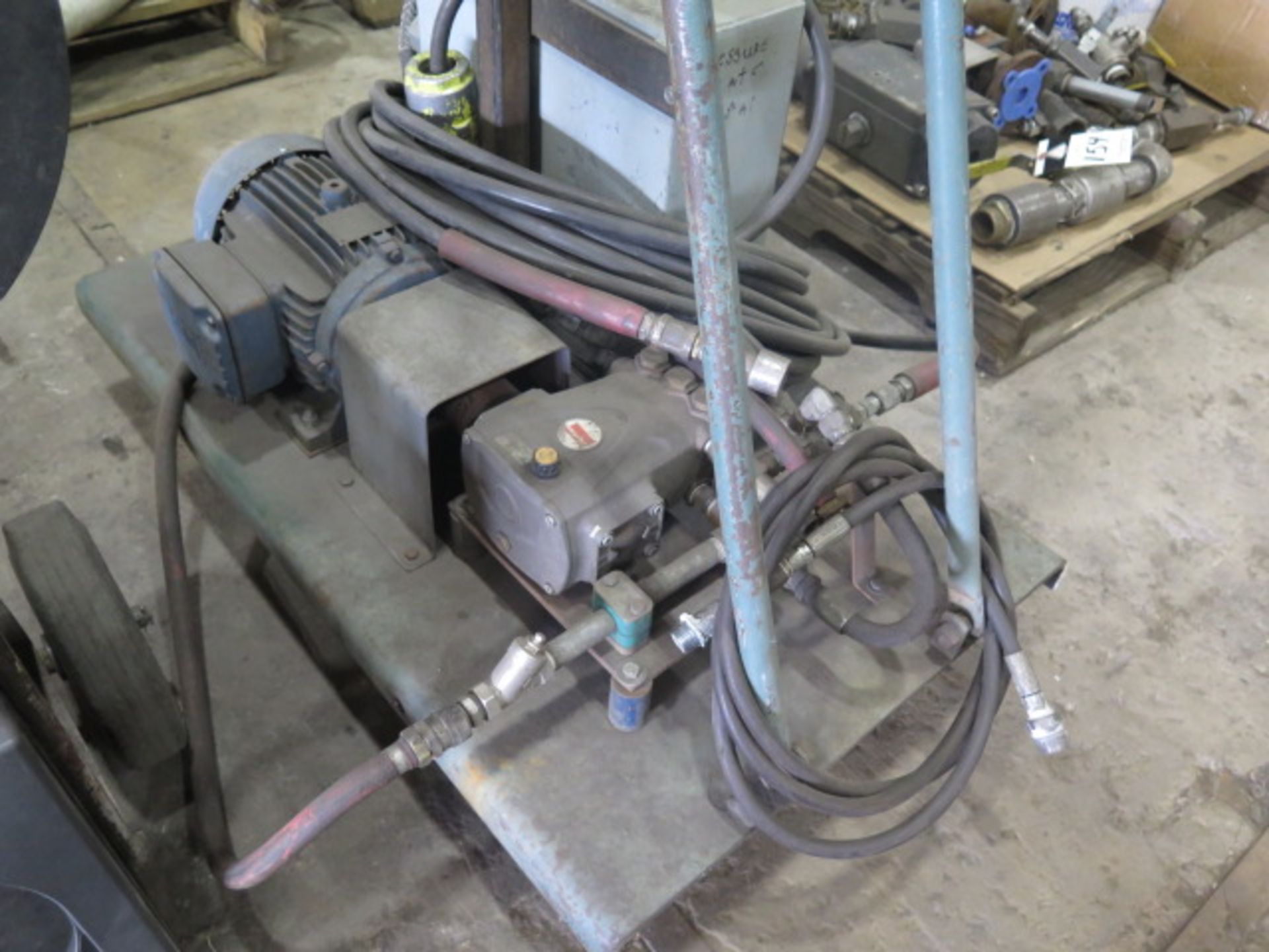 Hydraulic Pump - Image 2 of 2