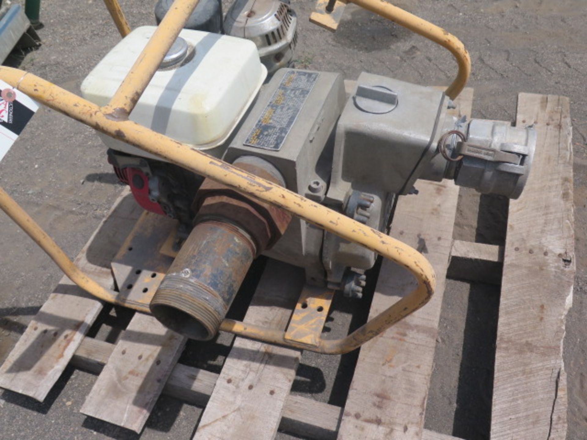 Wacker PT3 Gas Powered Water Pump w/ Honda 8Hp Engine 430 Gallons/Min and Tank - Image 2 of 2