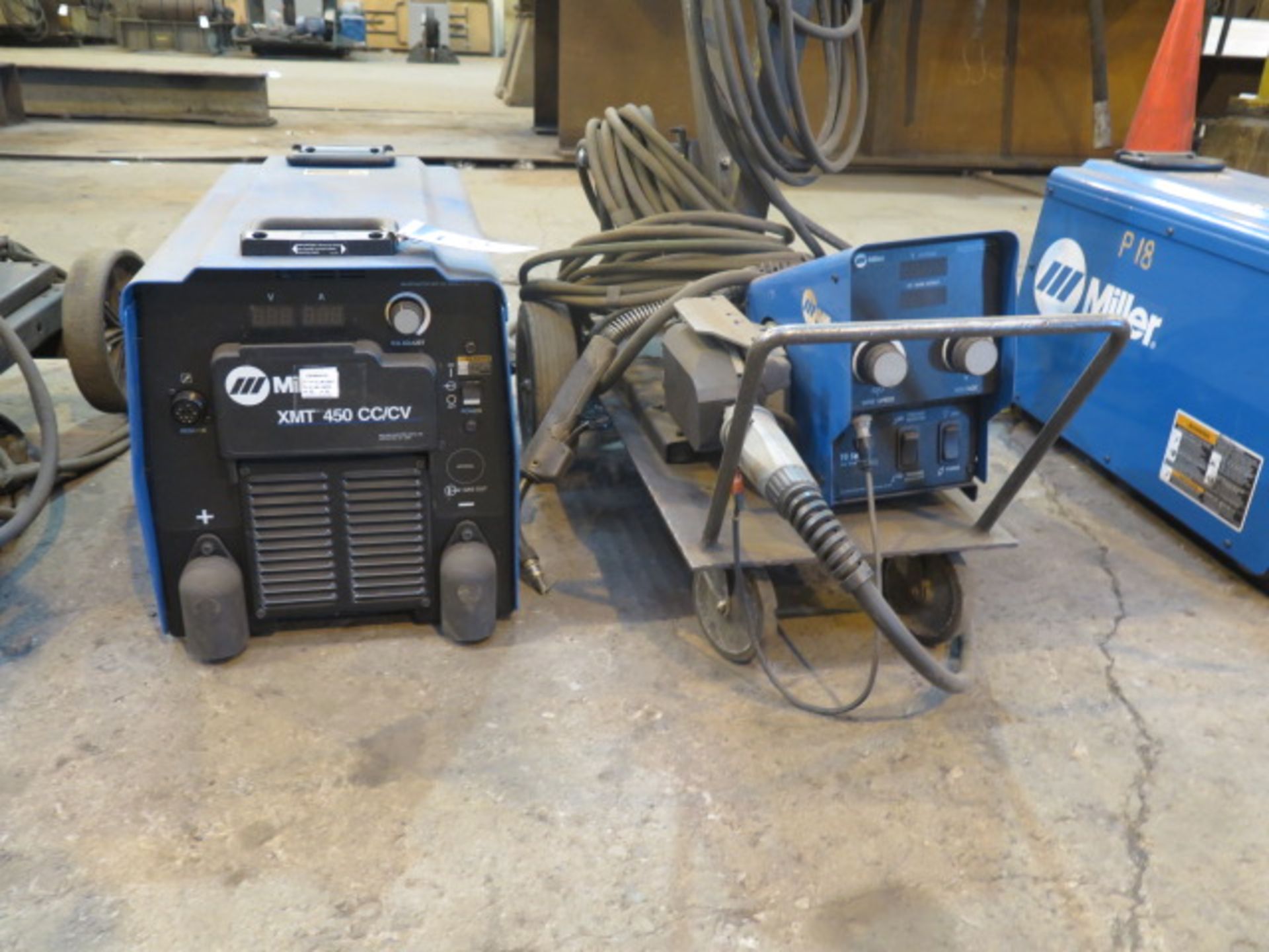 Miller XMT-450 CC/CV Arc Welding Power Source s/n MC450114U w/ Miller 70-Series Wire Feeder