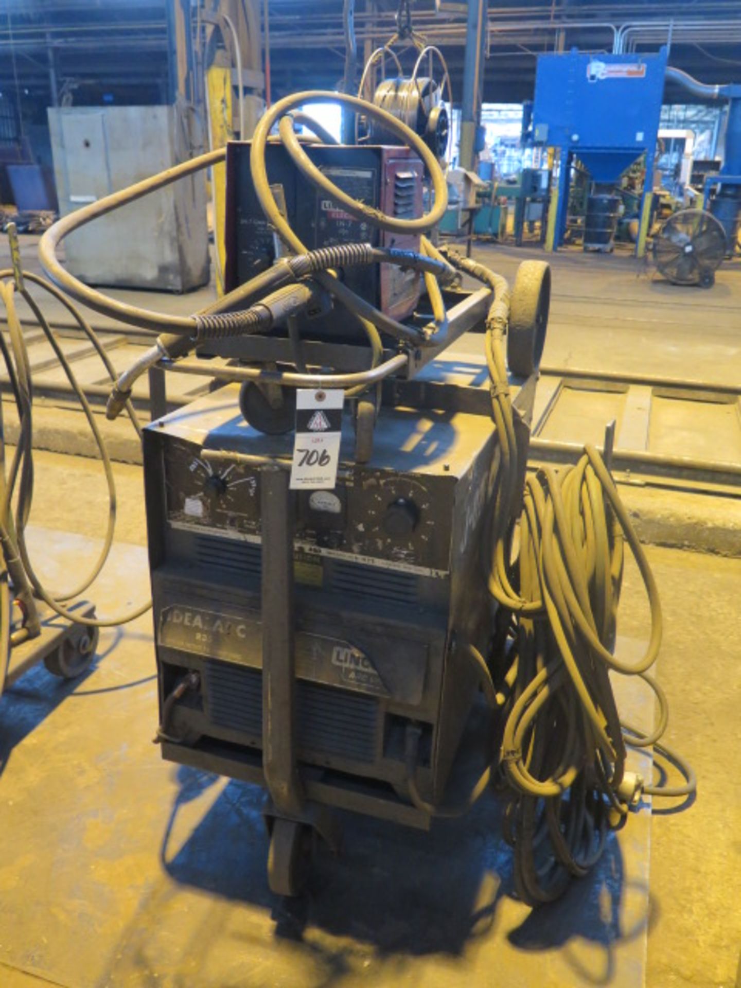 Lincoln R3S-400 CV-DC Arc Welding Power Source w/ Lincoln LN-7 Wire Feeder