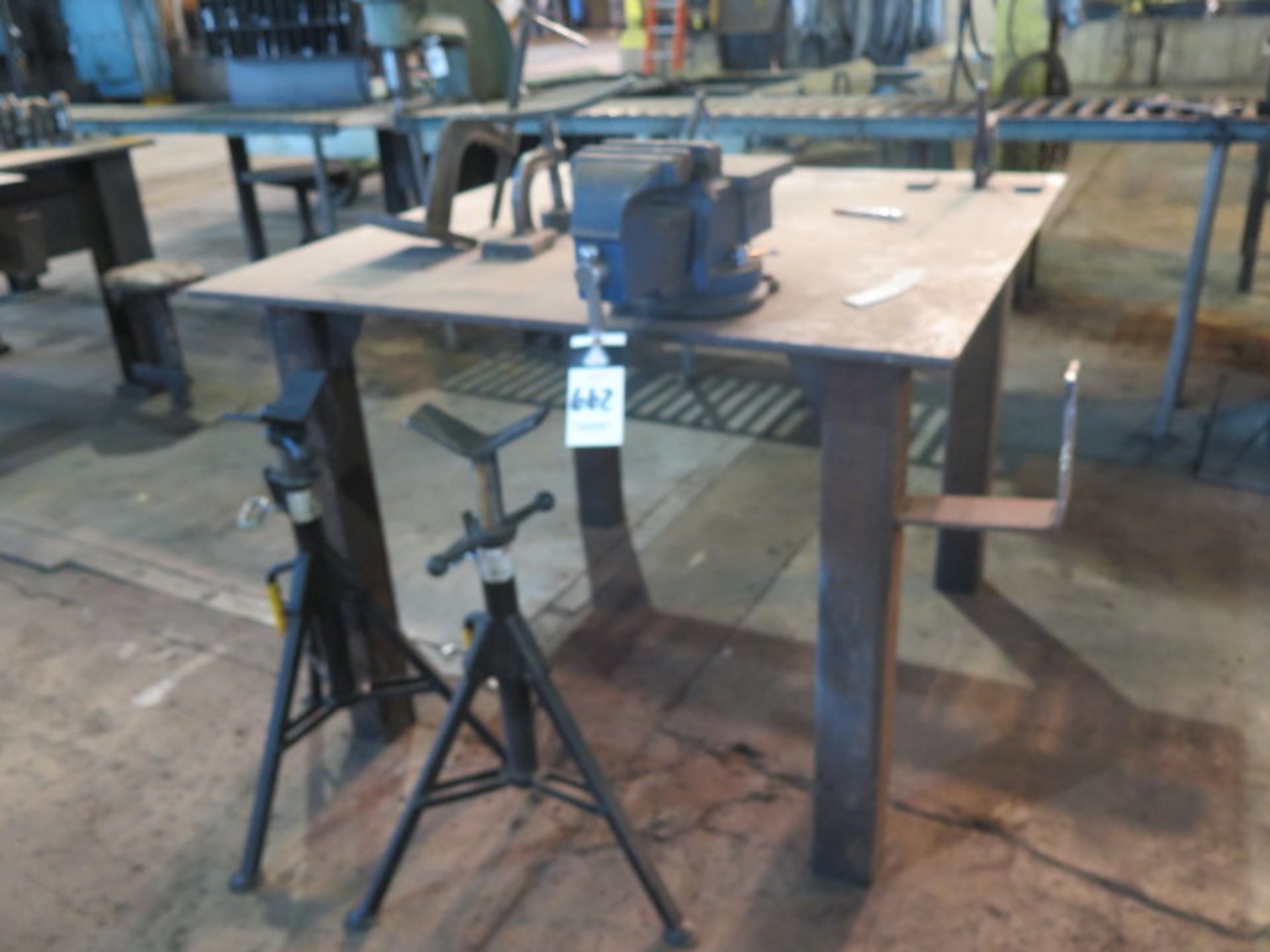 4' x 4' Welding Table w/ Bench Vise