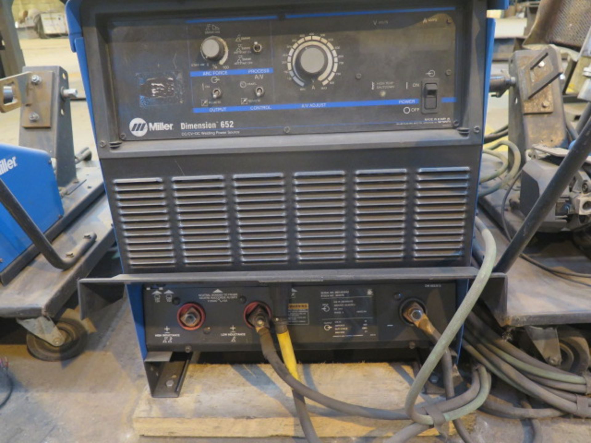 Miller Dimension 652 CC/CV-DC Arc Welding Power Source s/n MB140594U w/ Miller 70-Series Wire - Image 3 of 3