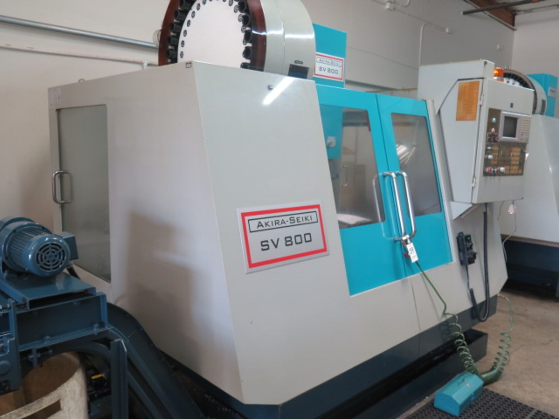 2000 Akira Seiki SV-800 CNC Vertical Machining Center s/n 00VG840-306 w/ Mitsubishi Controls, Hand - Image 3 of 13