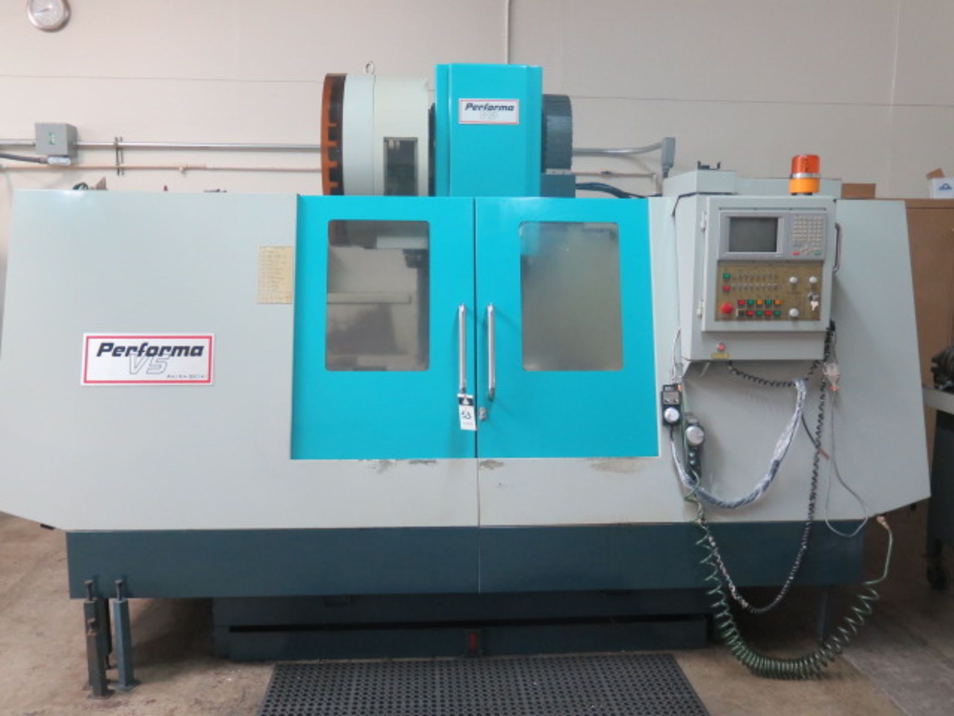 1999 Akira-Seiki Performa V5 CNC Vertical Machining Center s/n 99VNCN030-158 w/ Mitsubishi Controls,