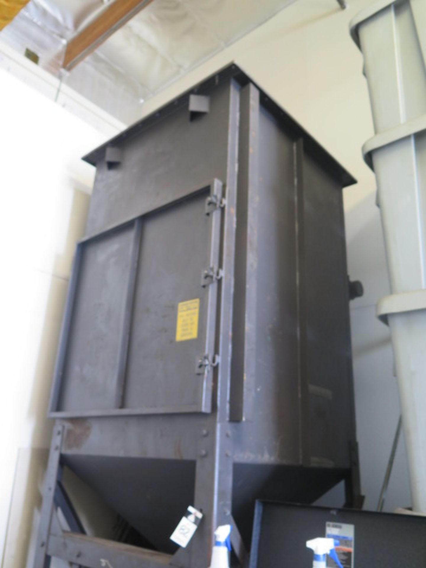 Dust Collector - Image 2 of 2