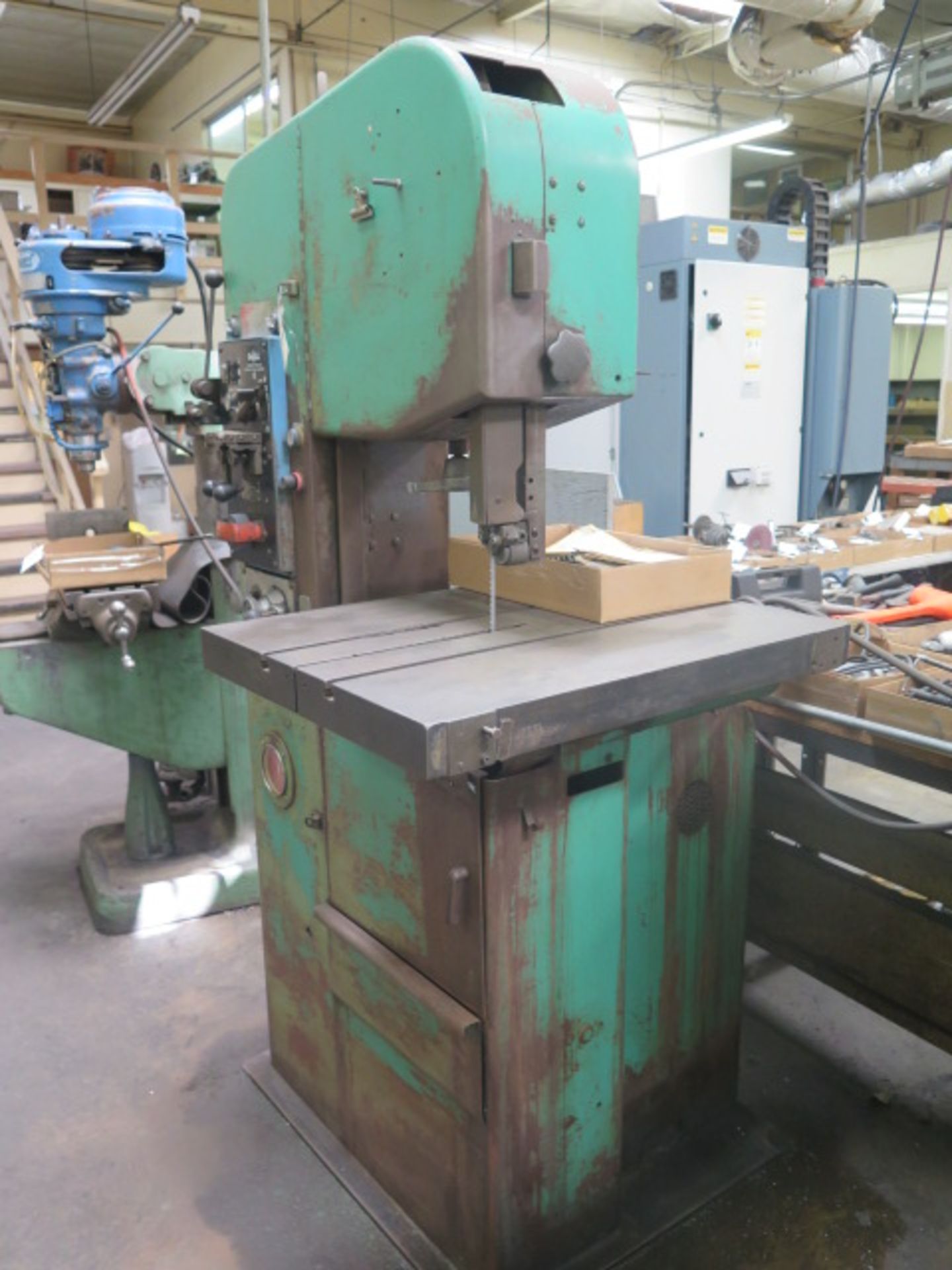 DoAll mdl. 1611-H 16” Vertical Band Saw s/n 258-68159 w/ 50-5200 Variable RPM, 24” x 31”Table - Image 2 of 7