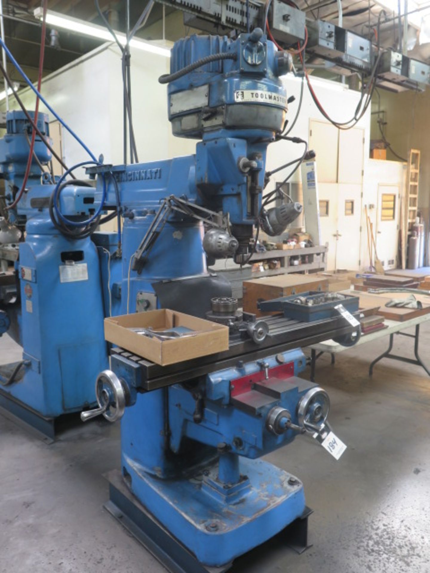 Cincinnati “Toolmaster” Vertical Mill s/n 5531D5W-0062 w/ 85-3800 Dial Change RPM, 40-Taper Spindle,