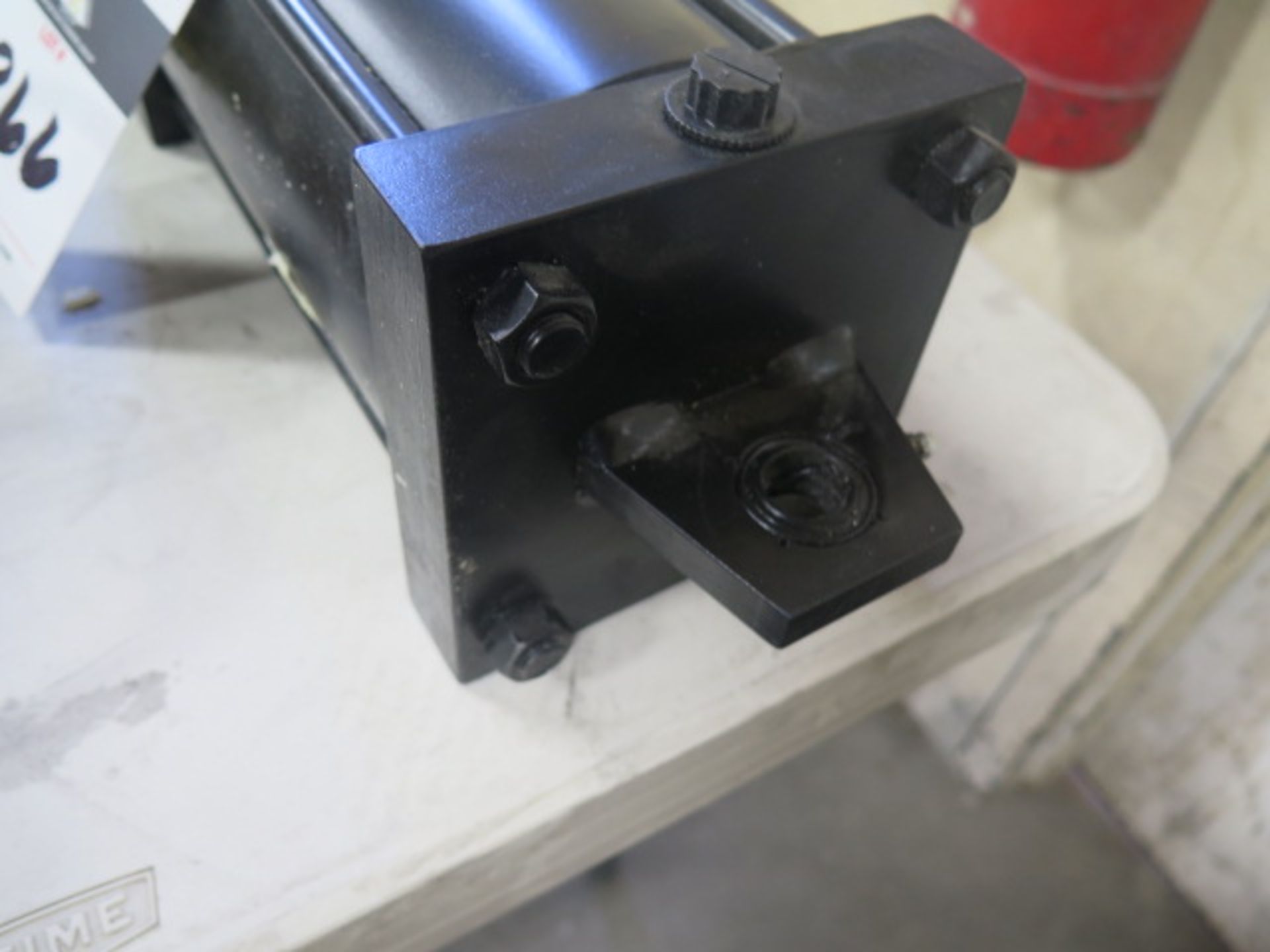 Hydraulic Cylinder - Image 3 of 4