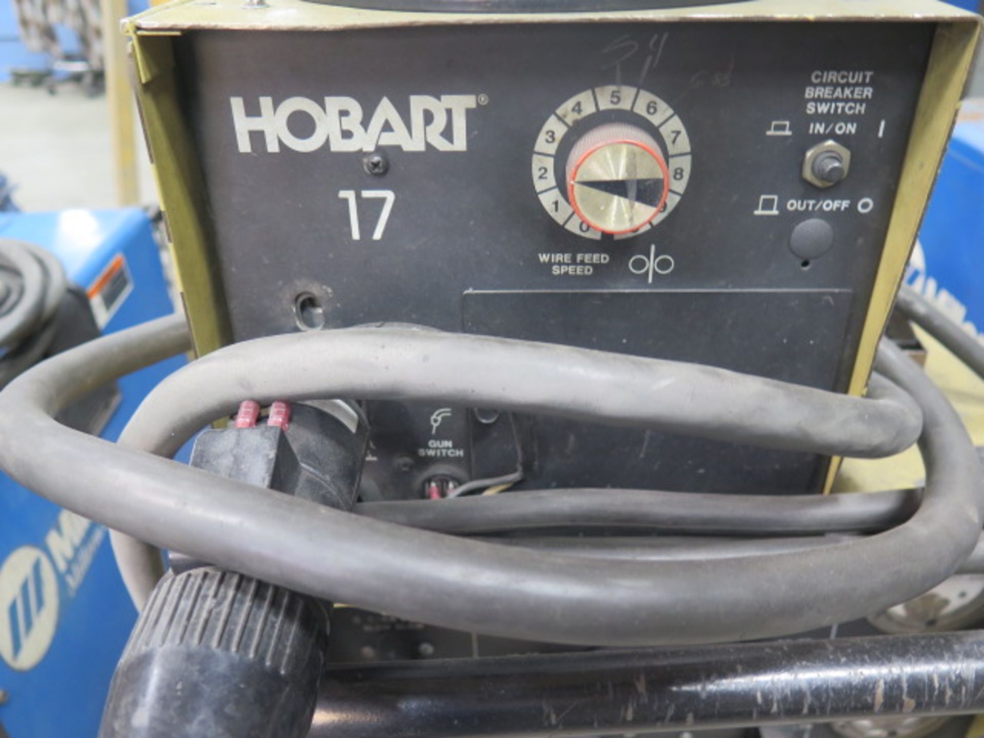 Hobart "Fabricator" Arc Welding Power Source s/n 91WS05469 w/ Hobart 17 Wire Feeder - Image 3 of 4