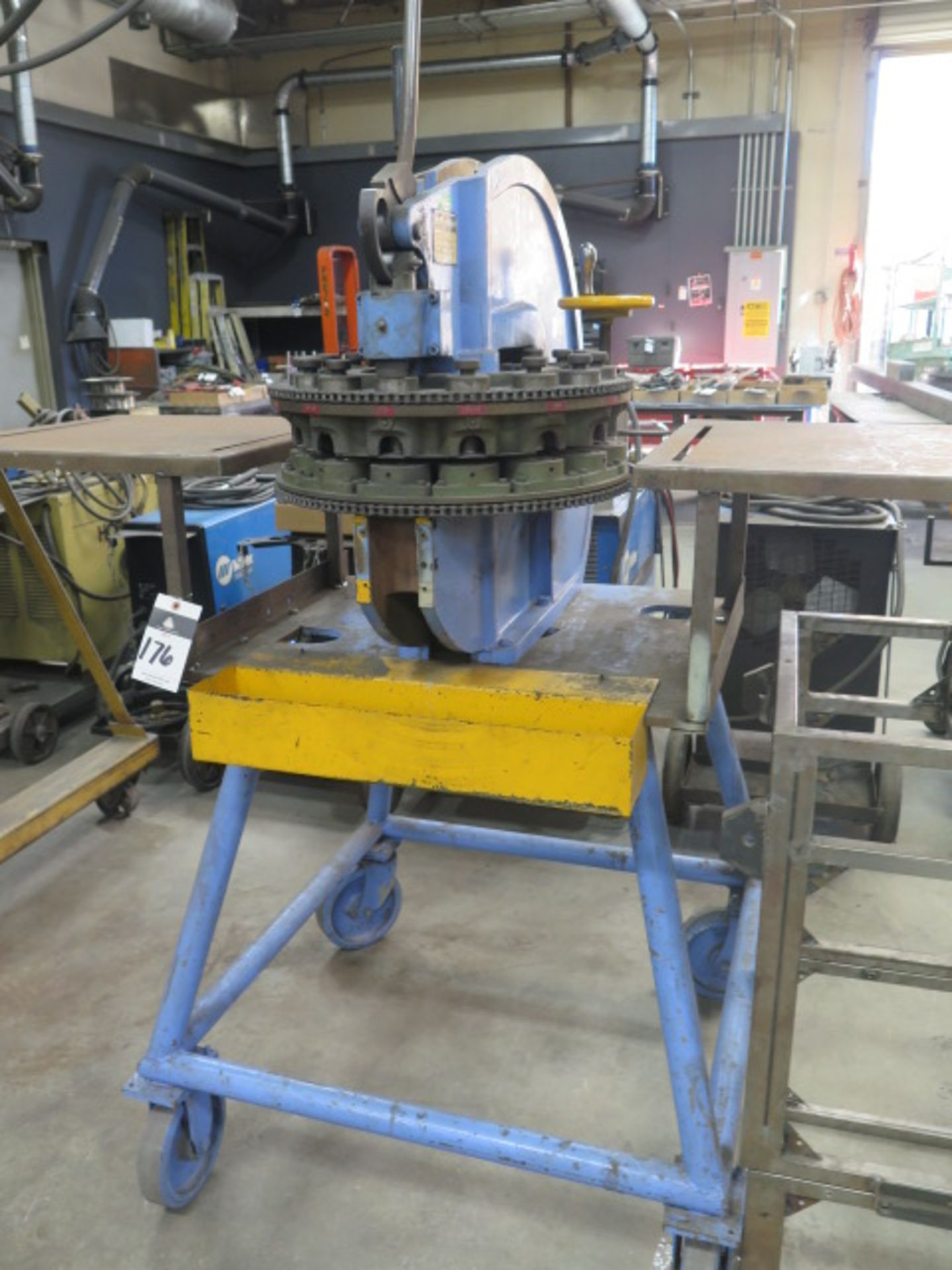 DiAcro Turret Punch No.18 18-Station Turret Punch Press s/n BE1597 w/ 1/8" to 1 1/2" Punched Hole