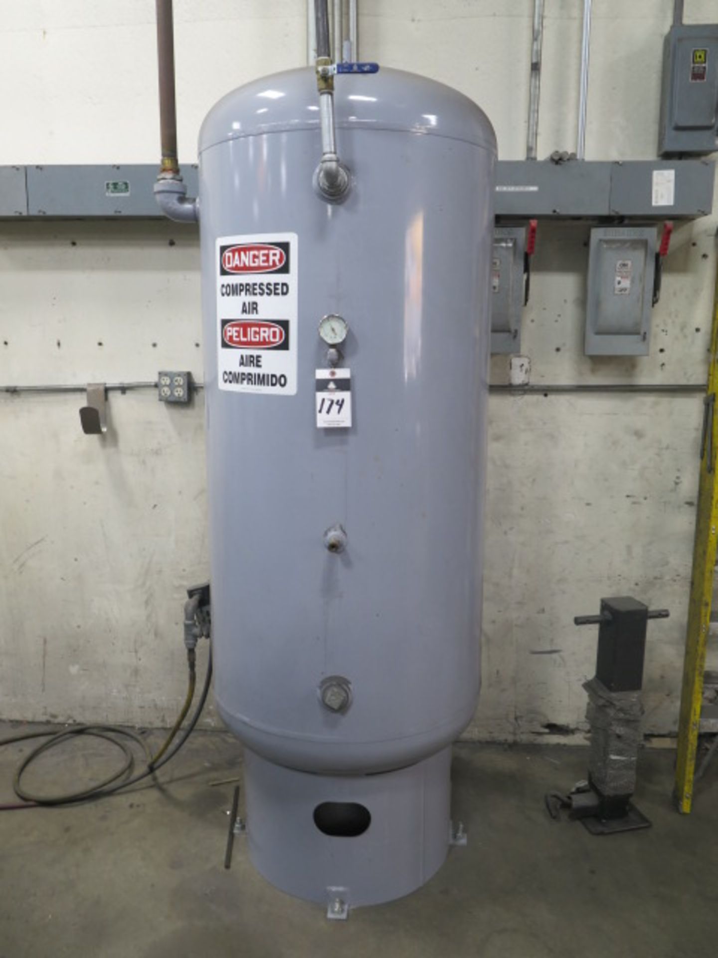 200 Gallon Air Storage Tank