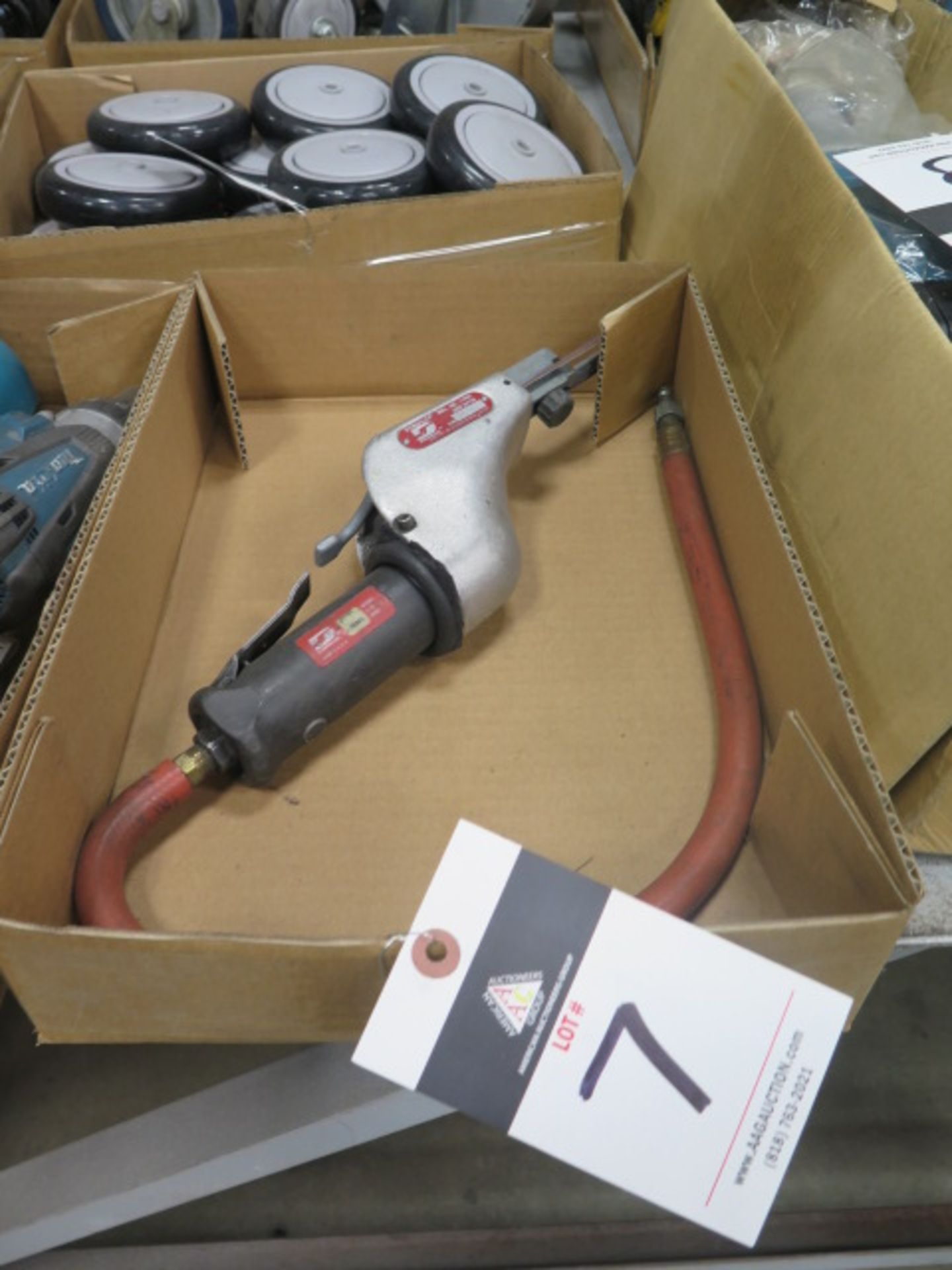 Dynabrade Pneumatic Belt Sander