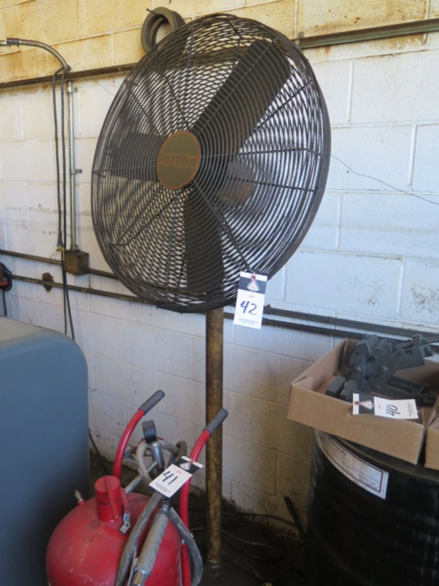 Shop Fan