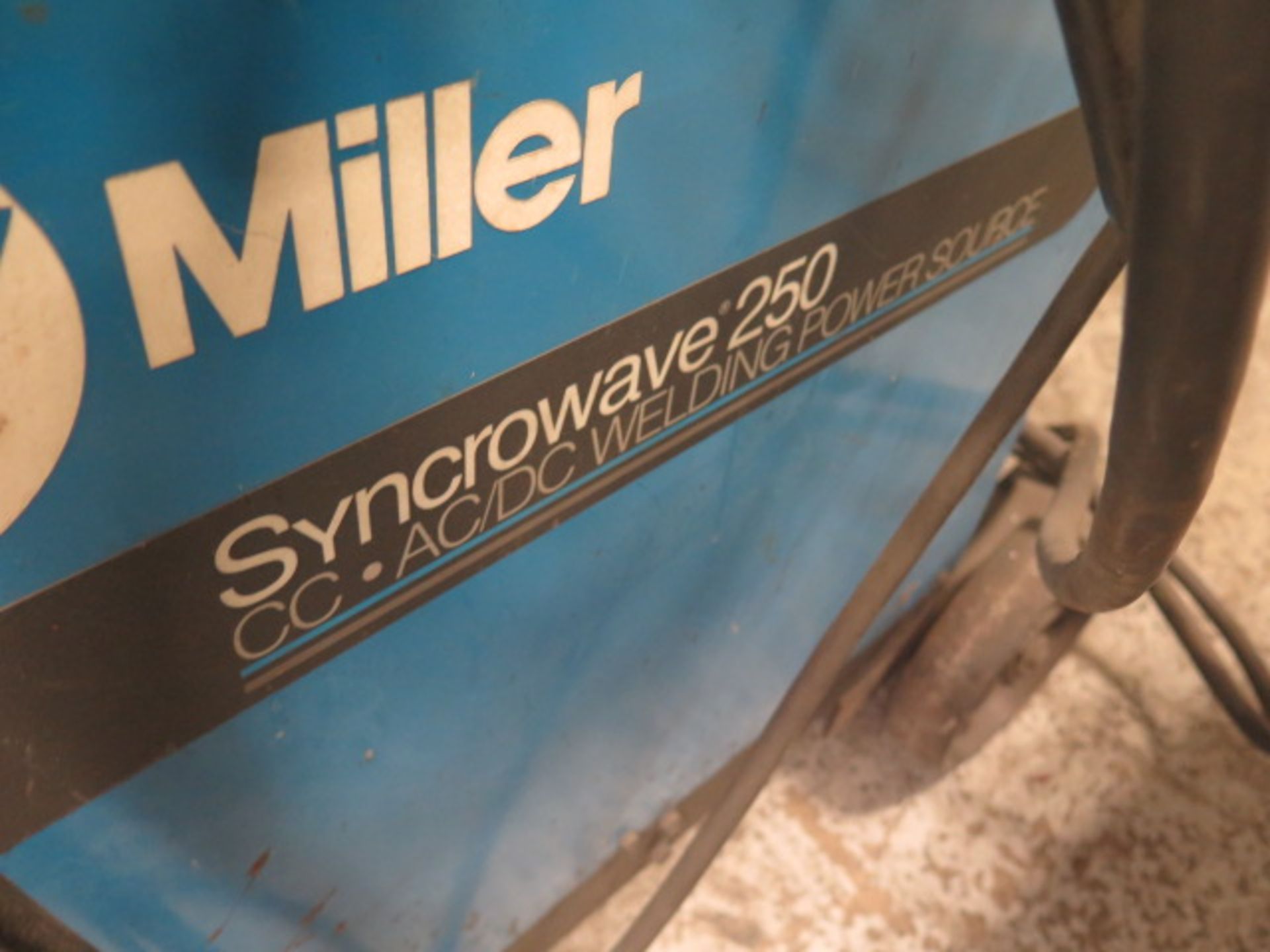 Miller Syncrowave 250 CC-AC/DC Arc welding Power Source s/n KE676192 w/ Cart - Image 2 of 4