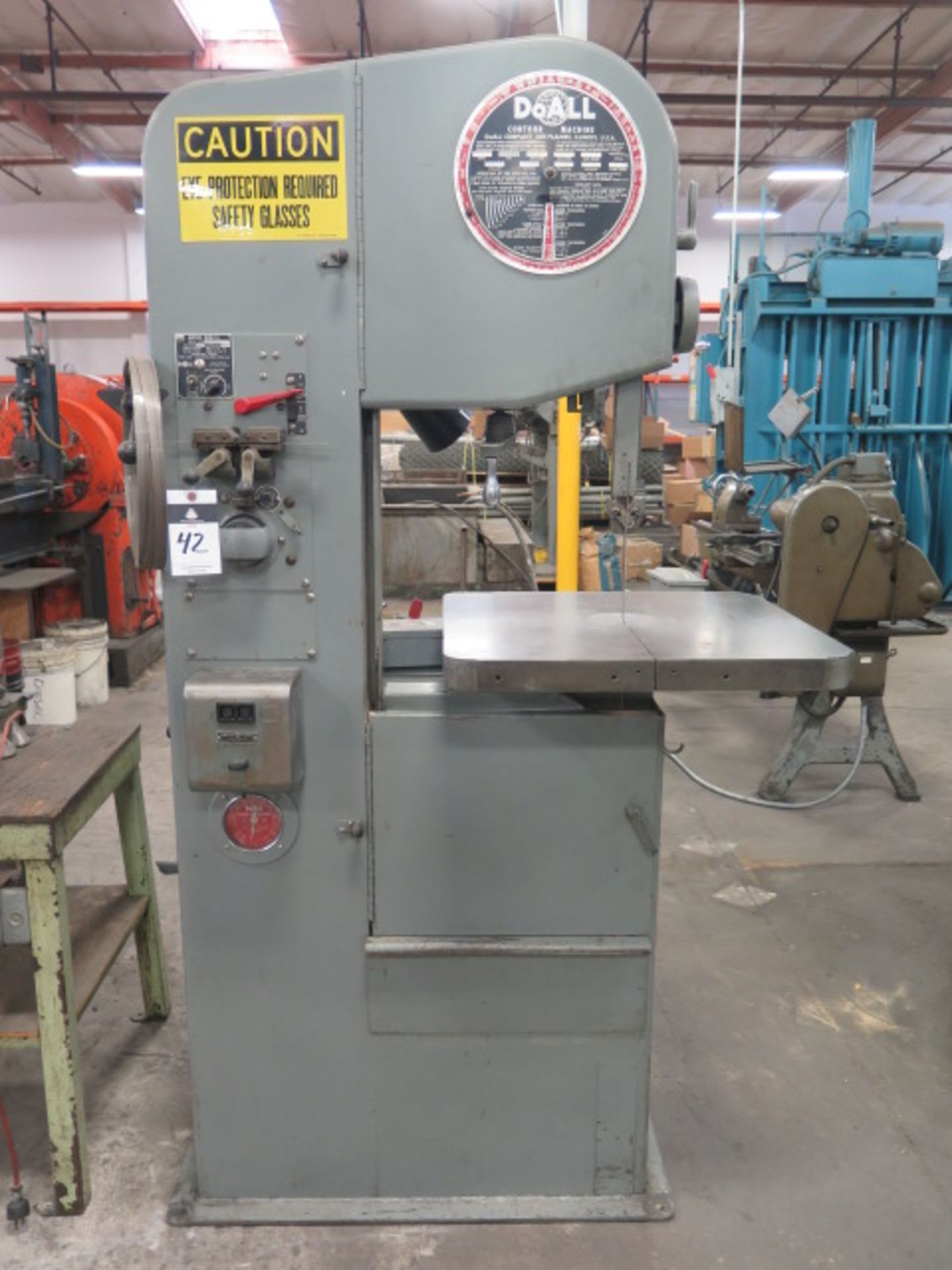 DoAll mdl. 1612-0 16" Vertical Band Saw s/n 277-71981 w/ Blade Welder, 24" x 24" Miter Table
