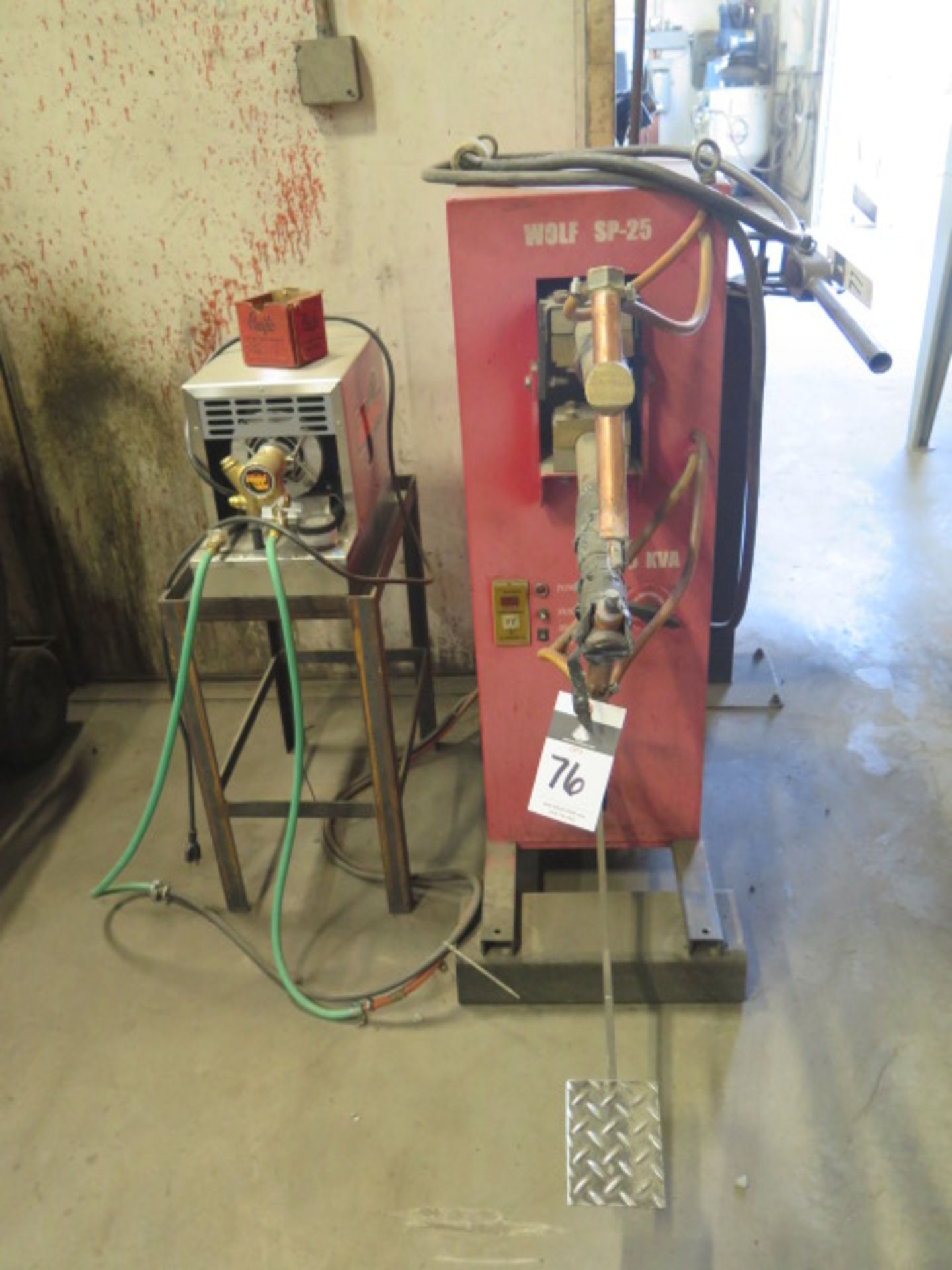 Wolf mdl. SP-25 25kVA x 19" Spot Welder w/ WeldTec Cooler - Image 2 of 5