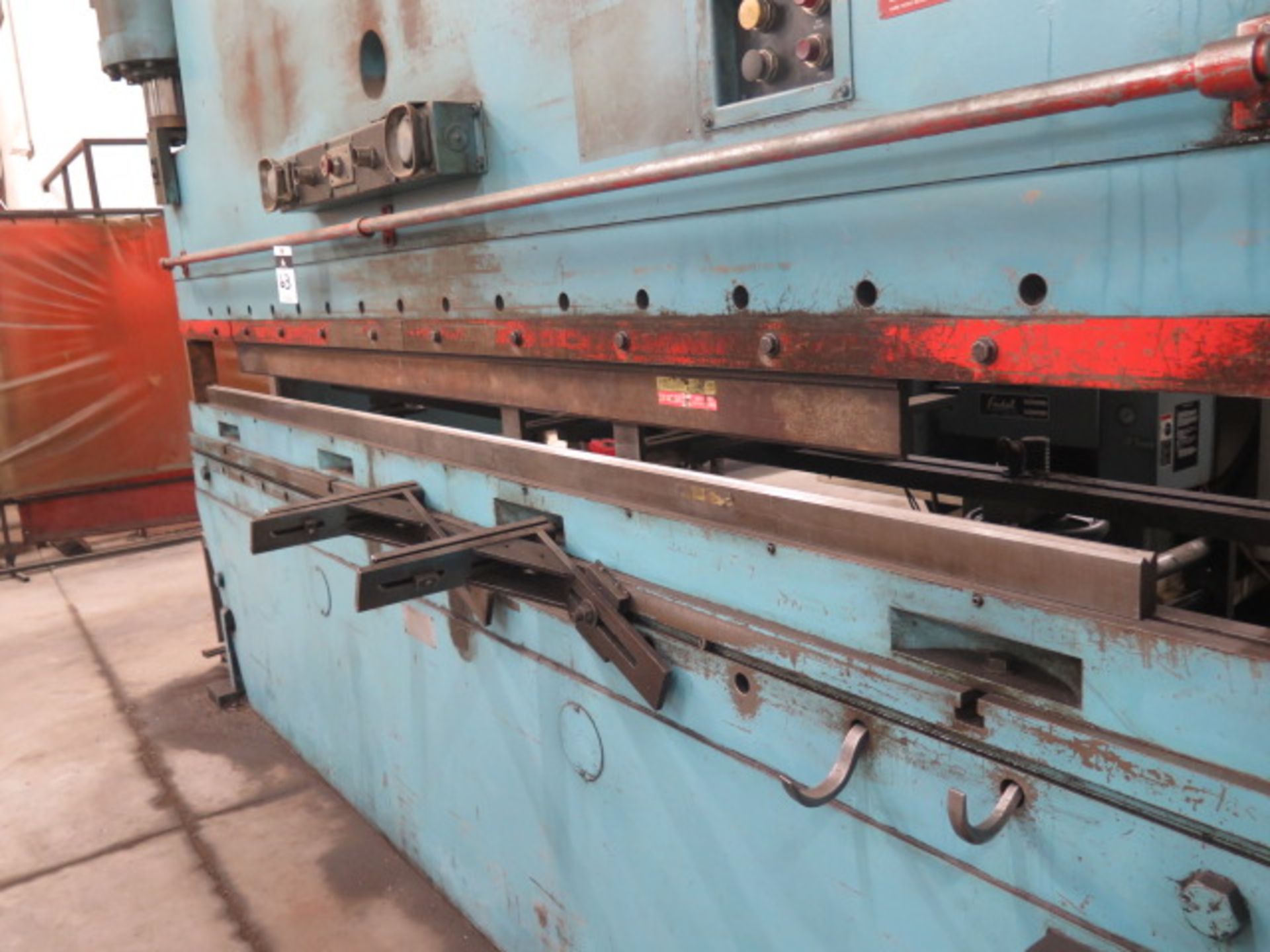 Niagara HBM-175-10-12 175 Ton x 12' Hydraulic Press Brake s/n 52275 w/ Cybelco DNC60 Press - Image 5 of 13