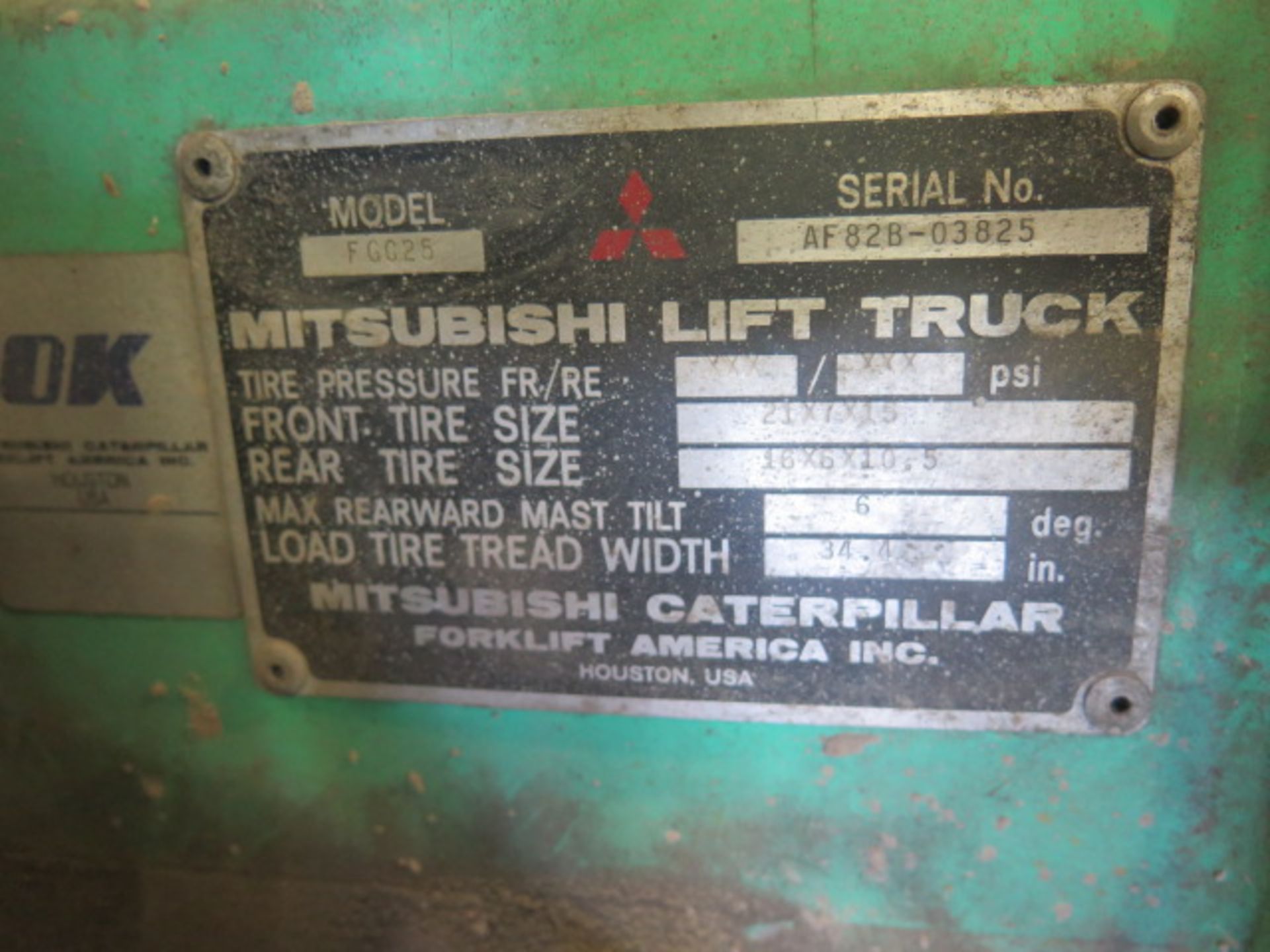 Mitsubishi FGC24 5000 Lb Cap LPG Forklift s/n AF82B-03825 w/ 3-Stage Mast, 190" Lift Height , Side - Image 9 of 9