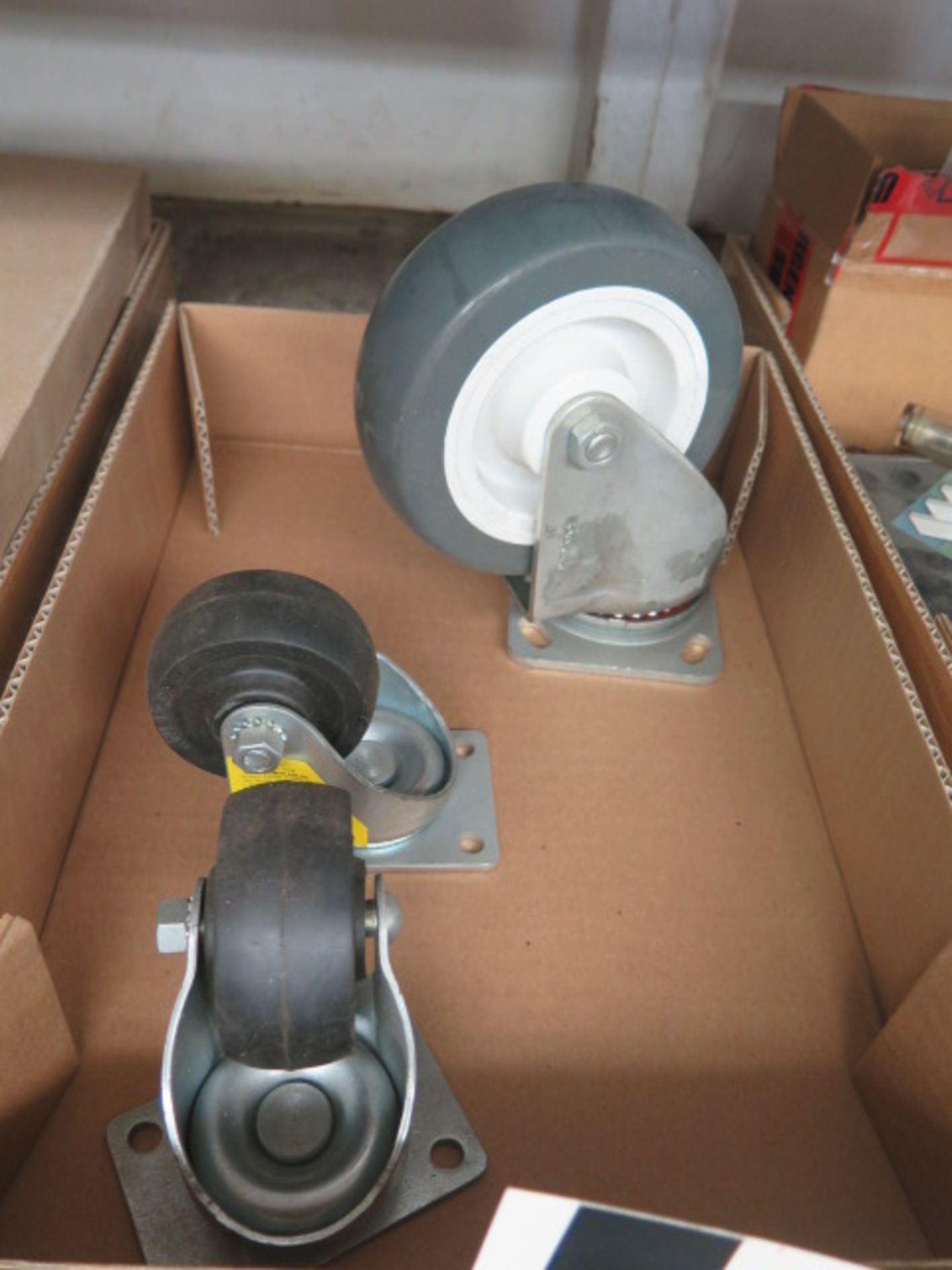 Castors - Image 2 of 2