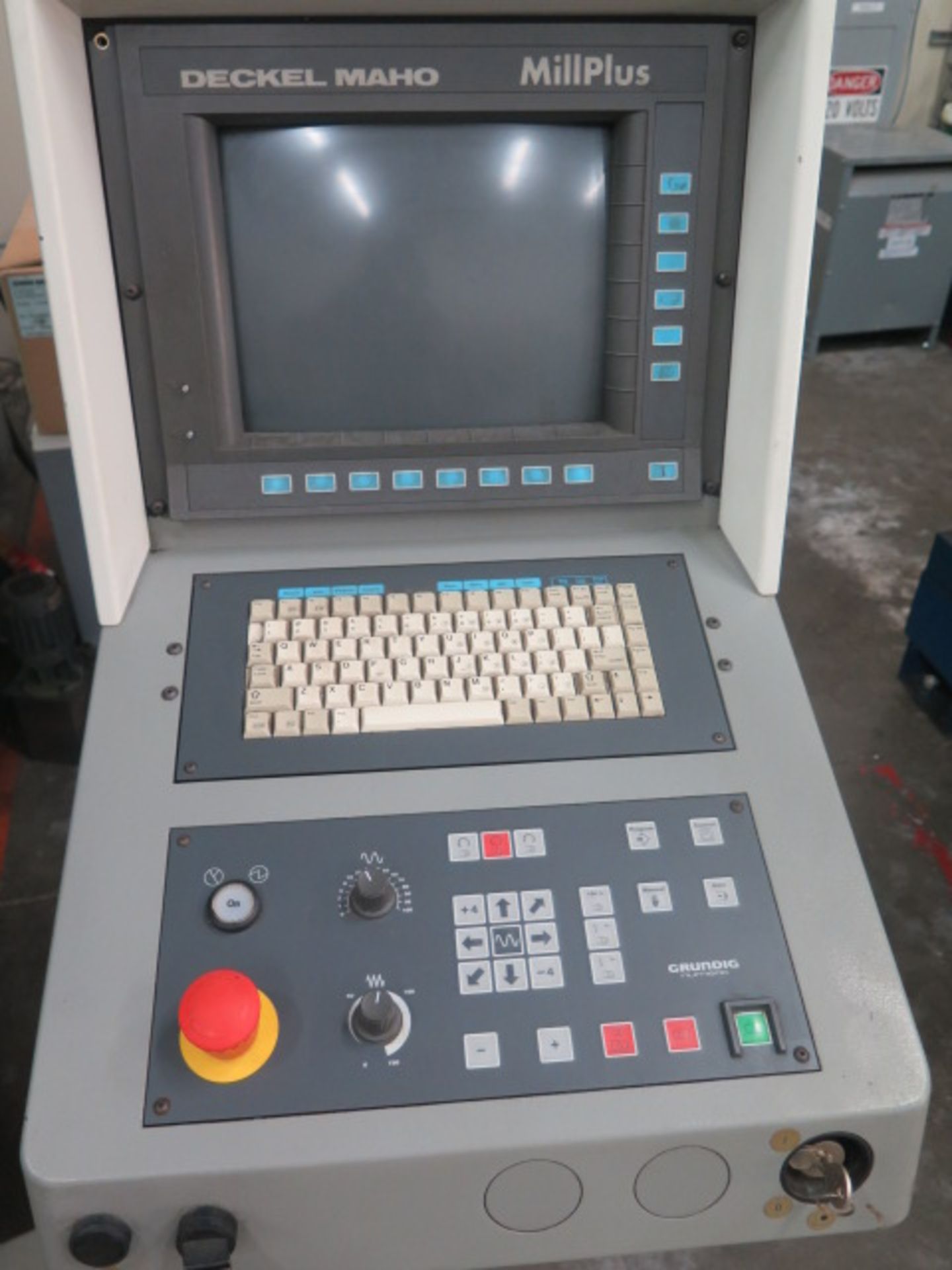Deckel MAHO DMU50V 4-Axis CNC Vertical Machining Center (NEEDS WORK) s/n 054820 w/ Deckel Mill - Image 10 of 13