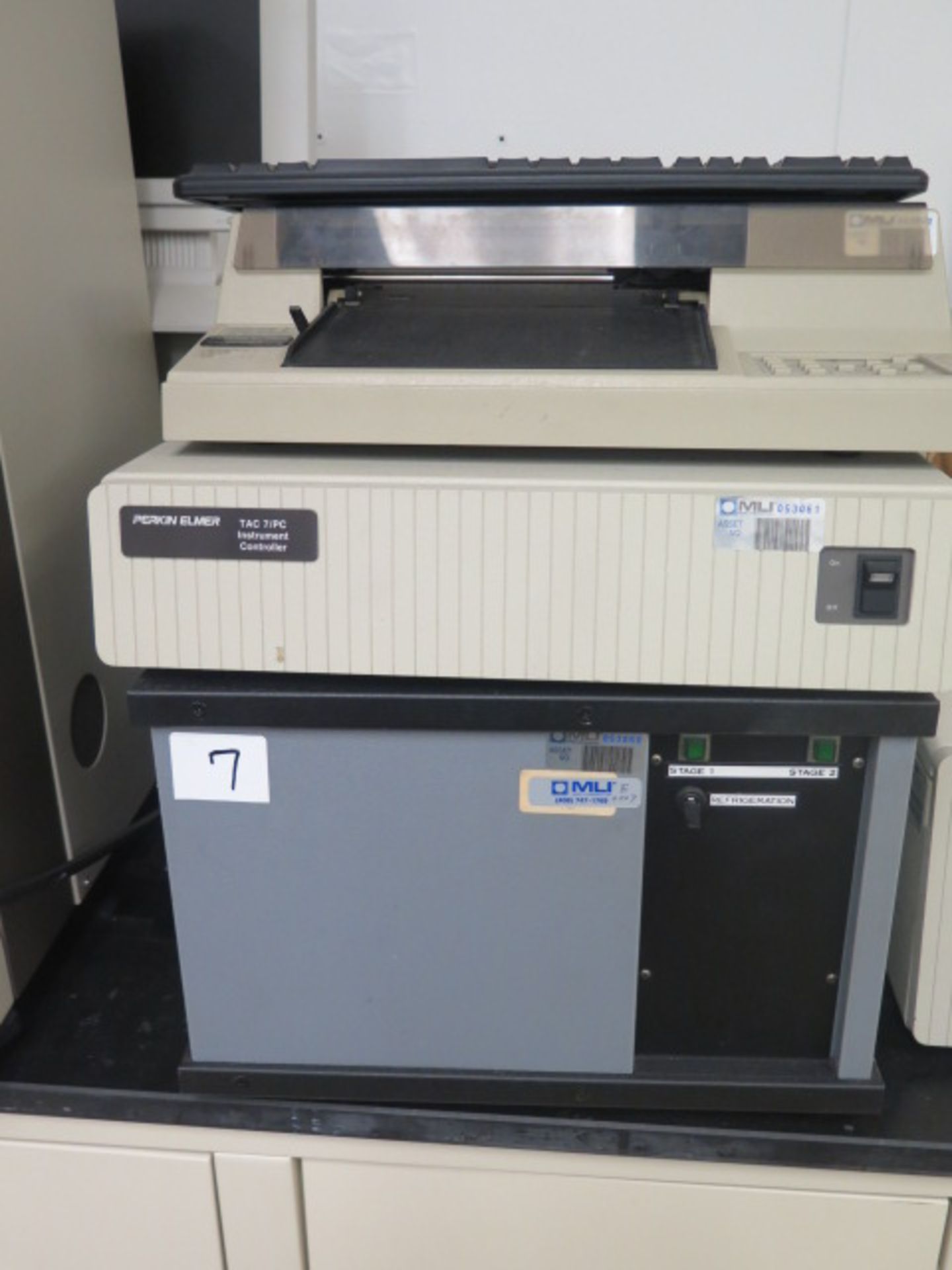 Perkin Elmer TGA7 Thermogravimetric Analyzer, DSC7 Differential Scanning Calorimeter and TAC7/PC - Image 5 of 11