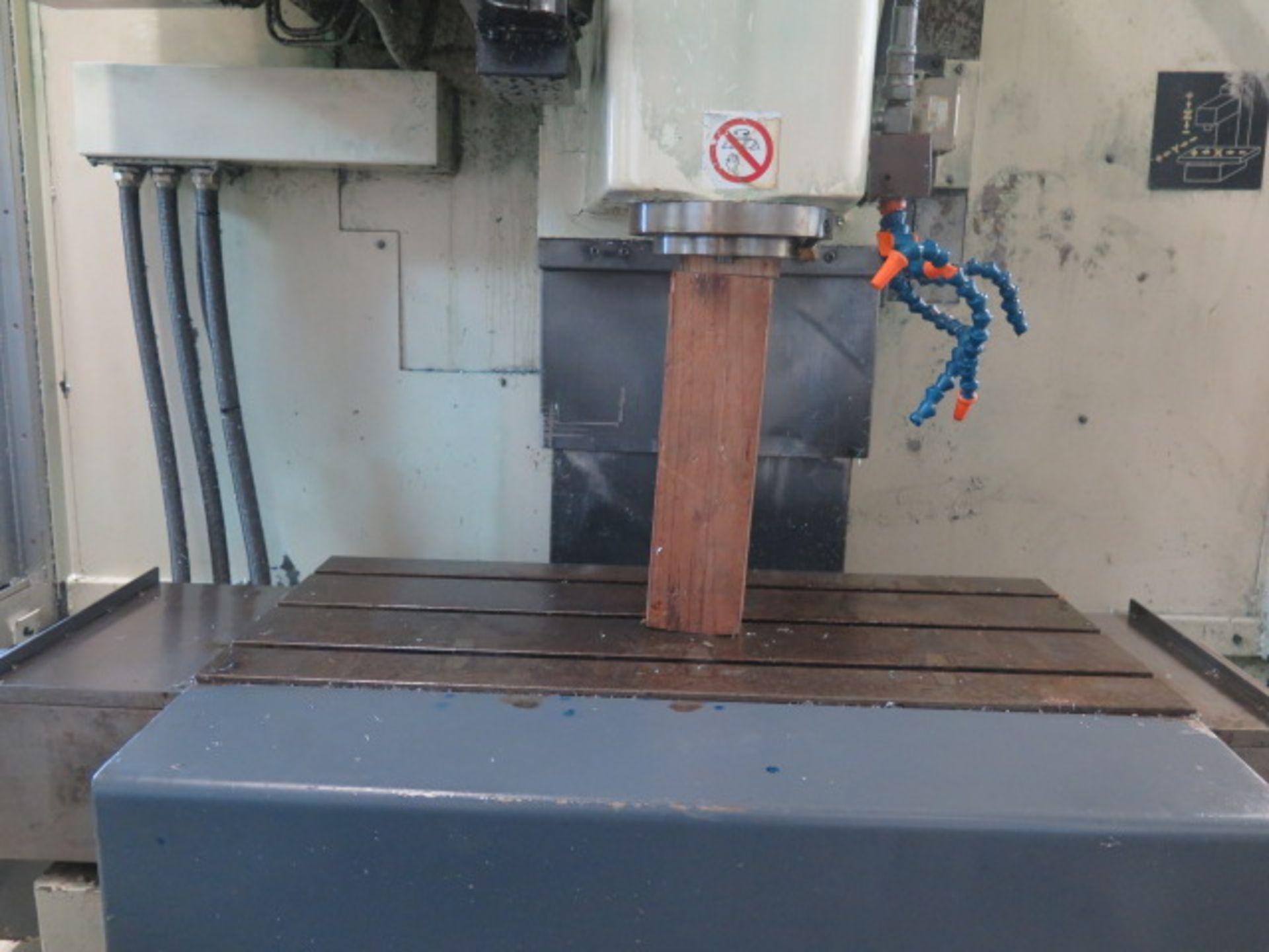 Kitamura Mycenter-1 CNC Vertical Machining Center s/n 03153 w/ Yasnac Controls, 20-Station ATC, BT- - Image 5 of 12