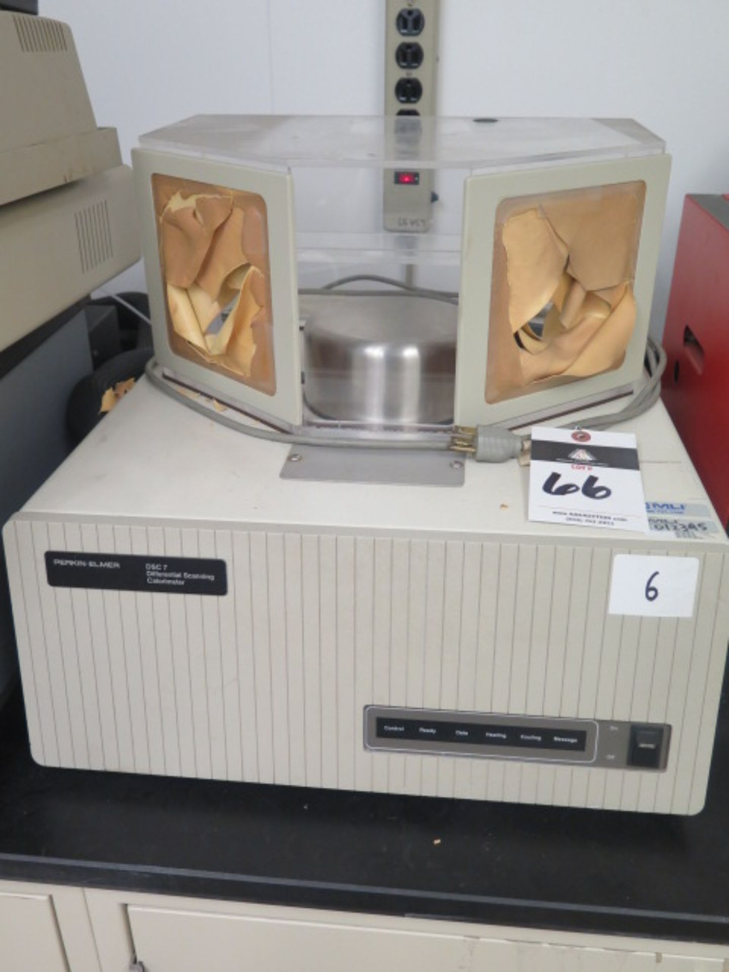 Perkin Elmer TGA7 Thermogravimetric Analyzer, DSC7 Differential Scanning Calorimeter and TAC7/PC - Image 9 of 11