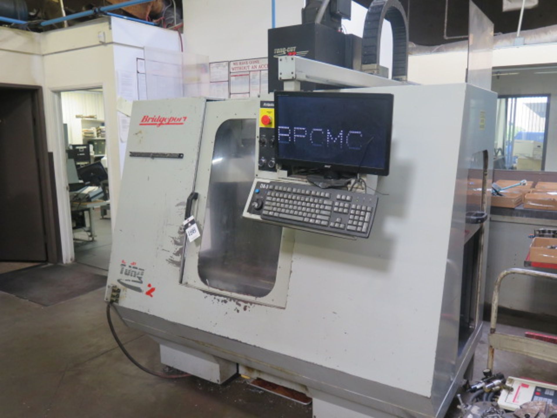 Bridgeport Discovery Torq-Cut 22 CNC Vertical Machining Center s/n TC/22-106 w/ Bridgeport DX-32 - Image 2 of 11