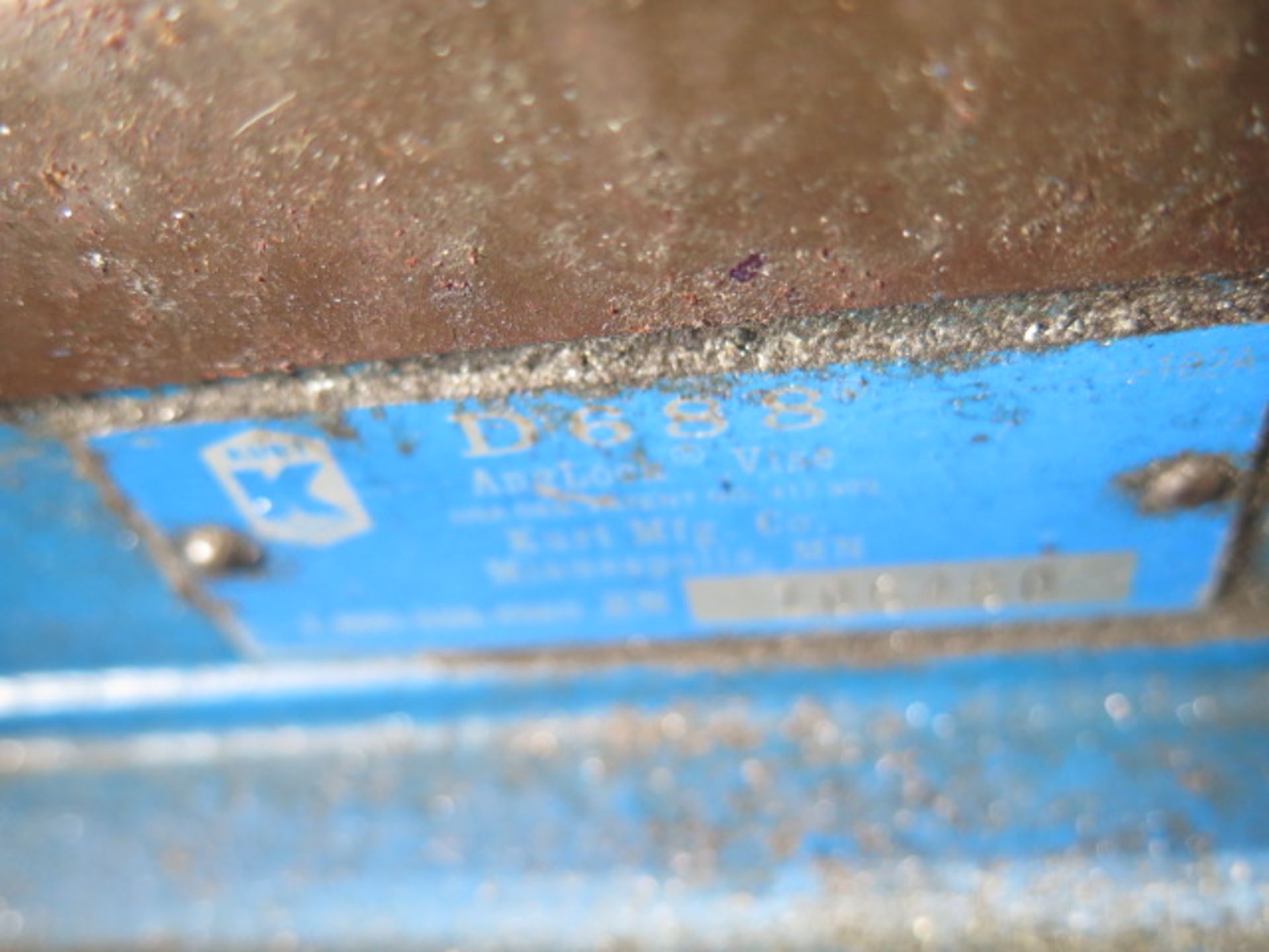 Kurt D688 6” Angle-Lock Vise - Image 3 of 3