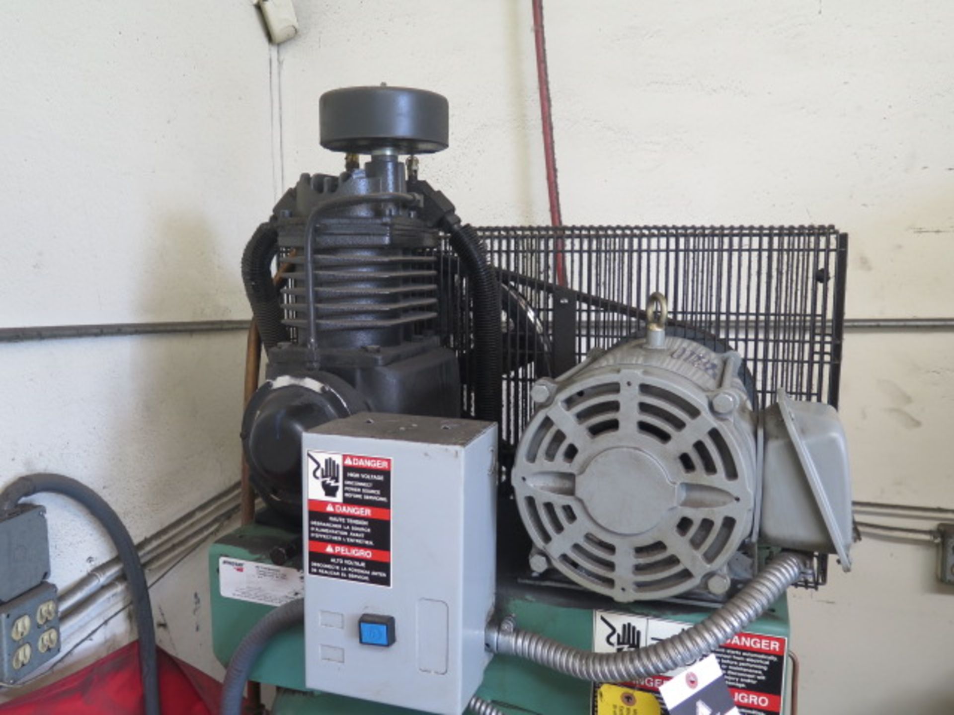 Speedaire 5Hp Vertical Air Compressor w/ 80 Gallon Tank - Image 3 of 5