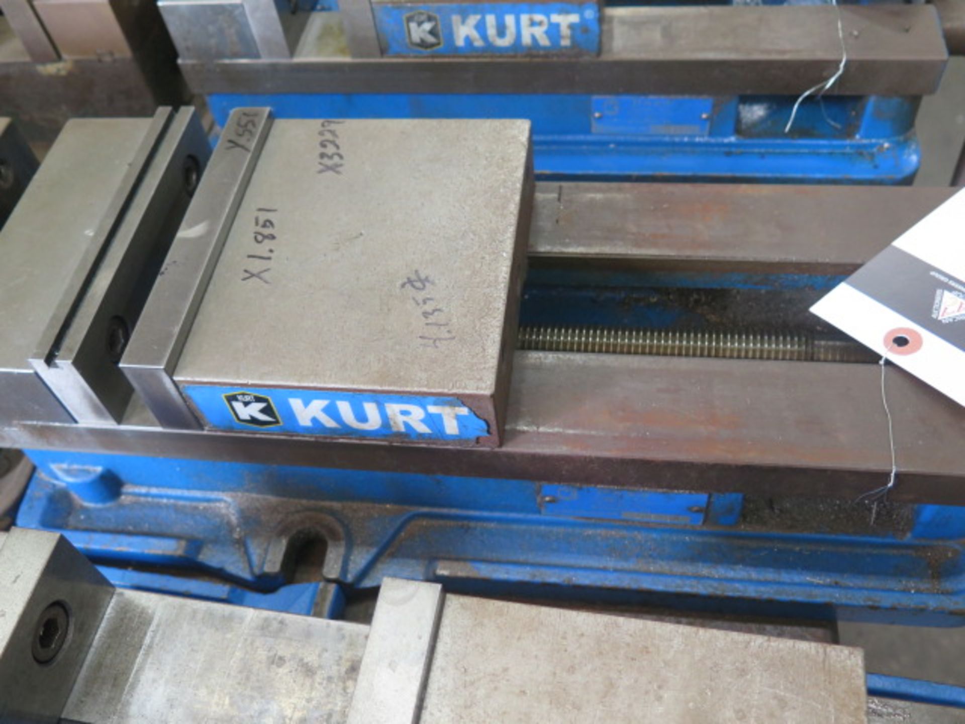 Kurt D688 6” Angle-Lock Vise - Image 2 of 3