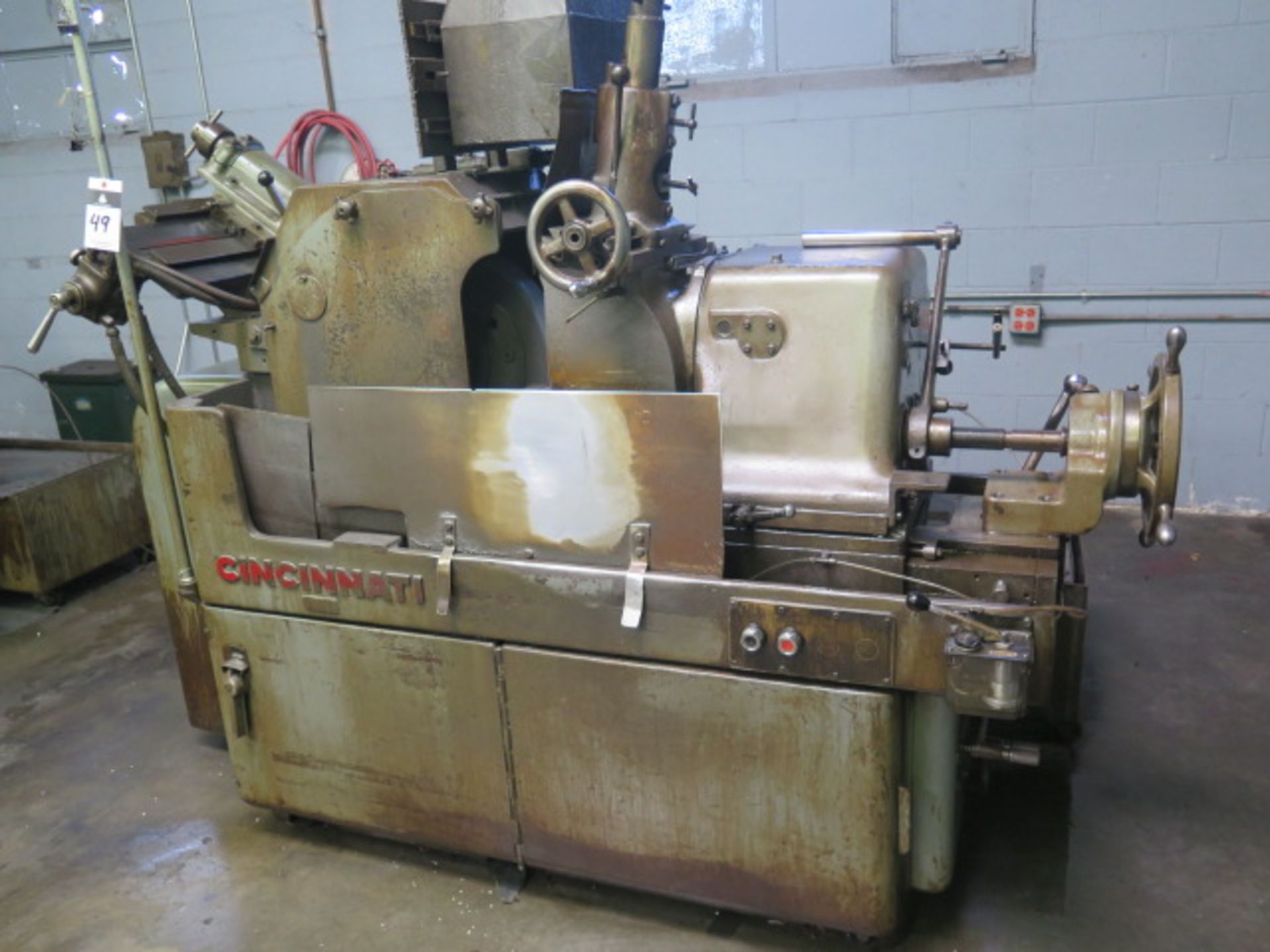 Cincinnati OM Centerless Grinder s/n 2M2H1V-18 w/ 24” Grinding Wheel, 12” Feed Wheel, Hydraulic - Image 3 of 9