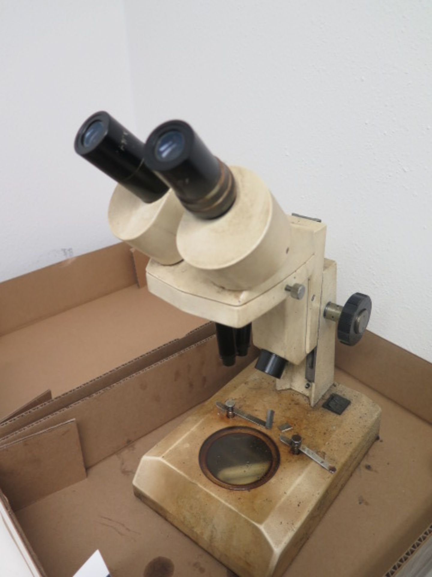 Stereo Microscope - Image 2 of 2