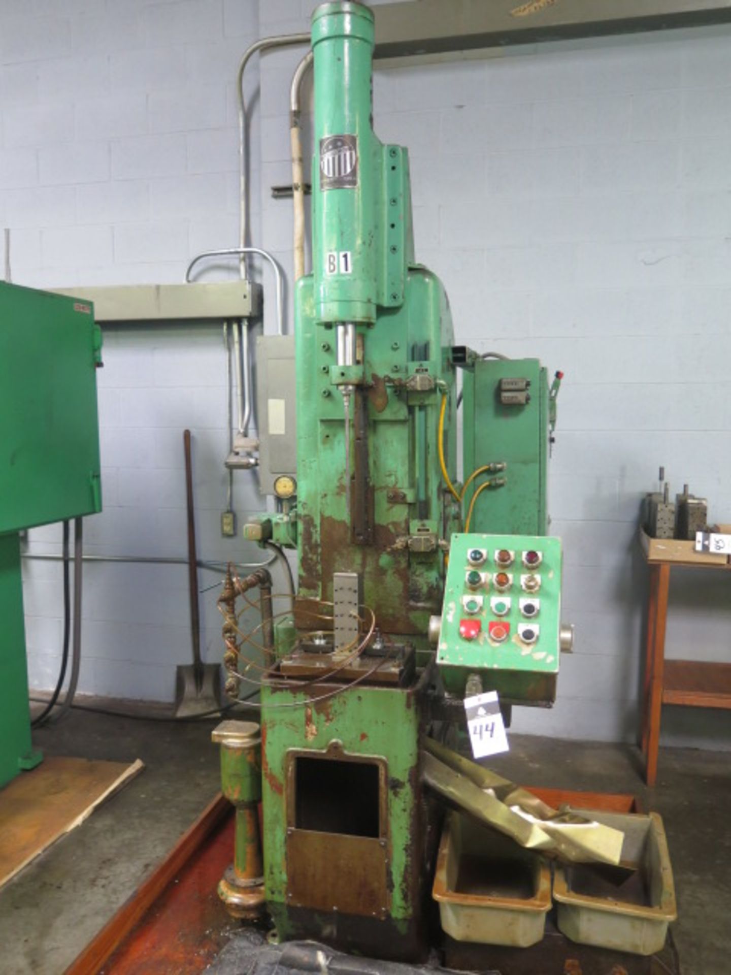 American Broach & Machine Type V-1 ½-4 4 Ton Hydraulic Vertical Broaching Machine s/n 2998 w/ 8” x