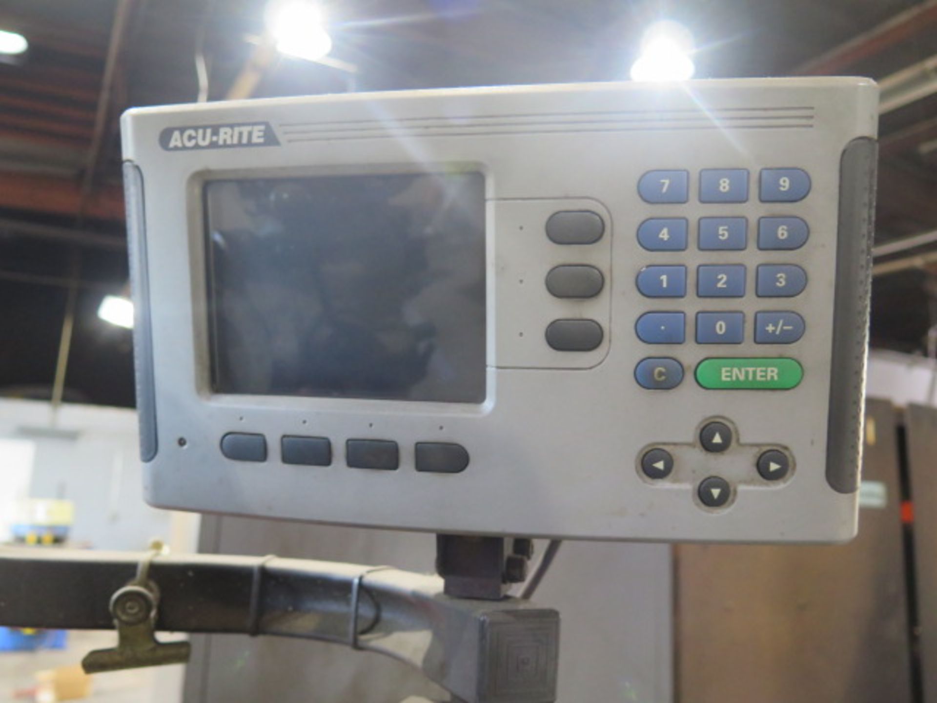 Kent Vertical Mill w/ Acu-Rite Programmable DRO, 3Hp Motor, Dial Change RPM with Digital Speed - Image 7 of 8