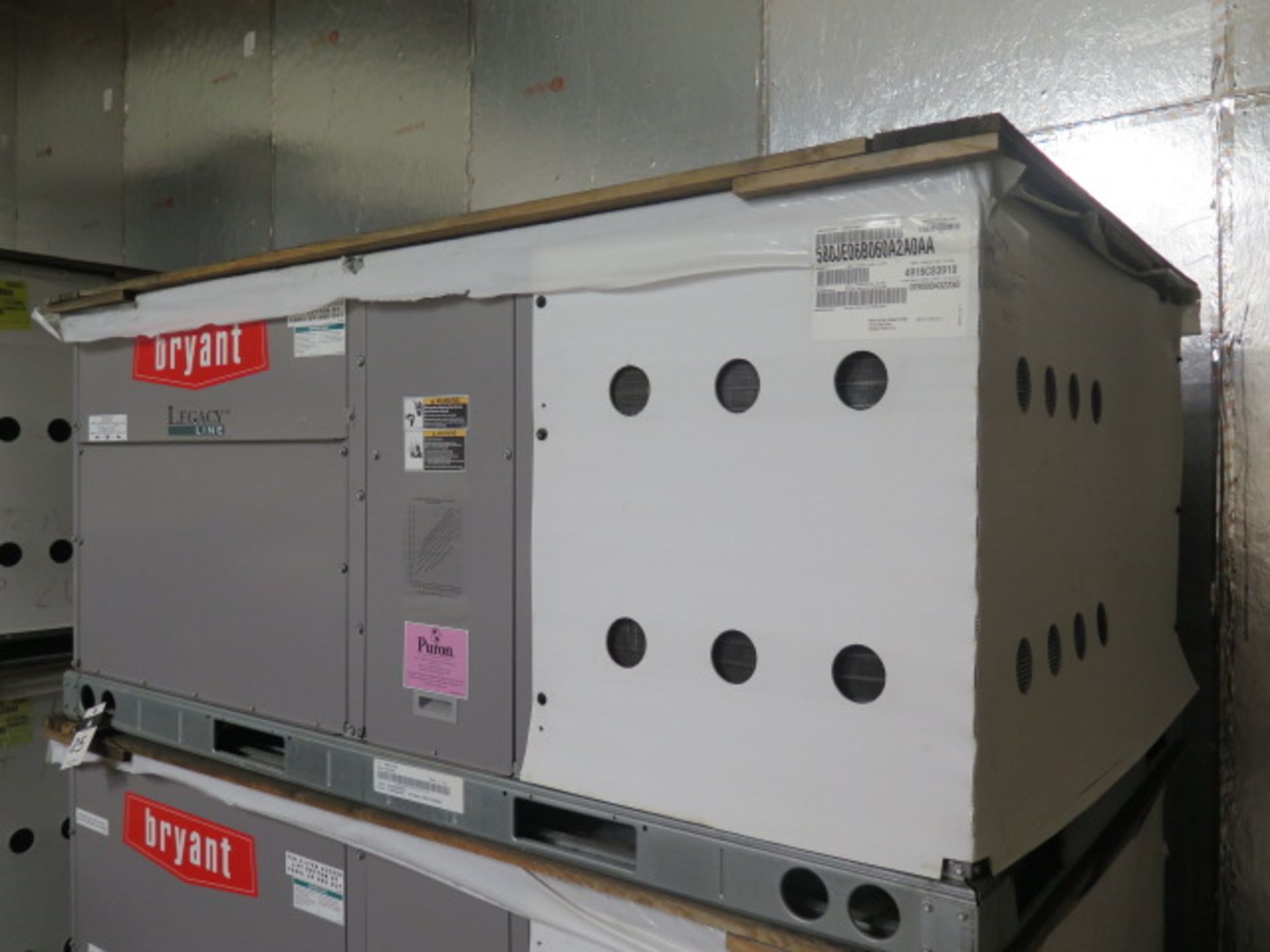 Bryant “Legacy Line” 580JP06B060A2A0AAA 5 Ton Gas Electric Unit 208/230V-3ph - Image 3 of 5