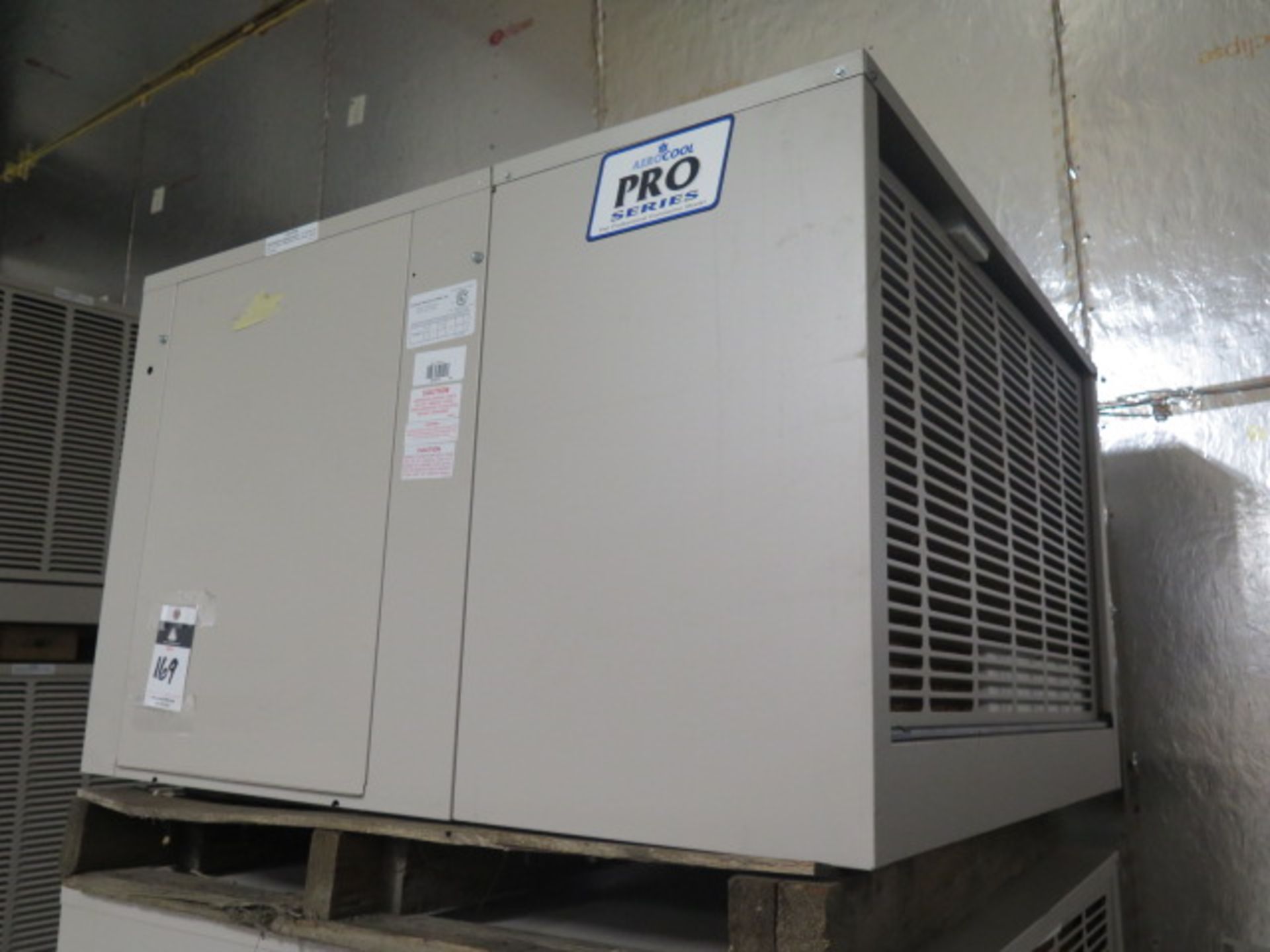 Phoenix Mfg. “Aerocool Trophy Series” PD4802 Down Discharge Evaporative Cooler - Image 2 of 4