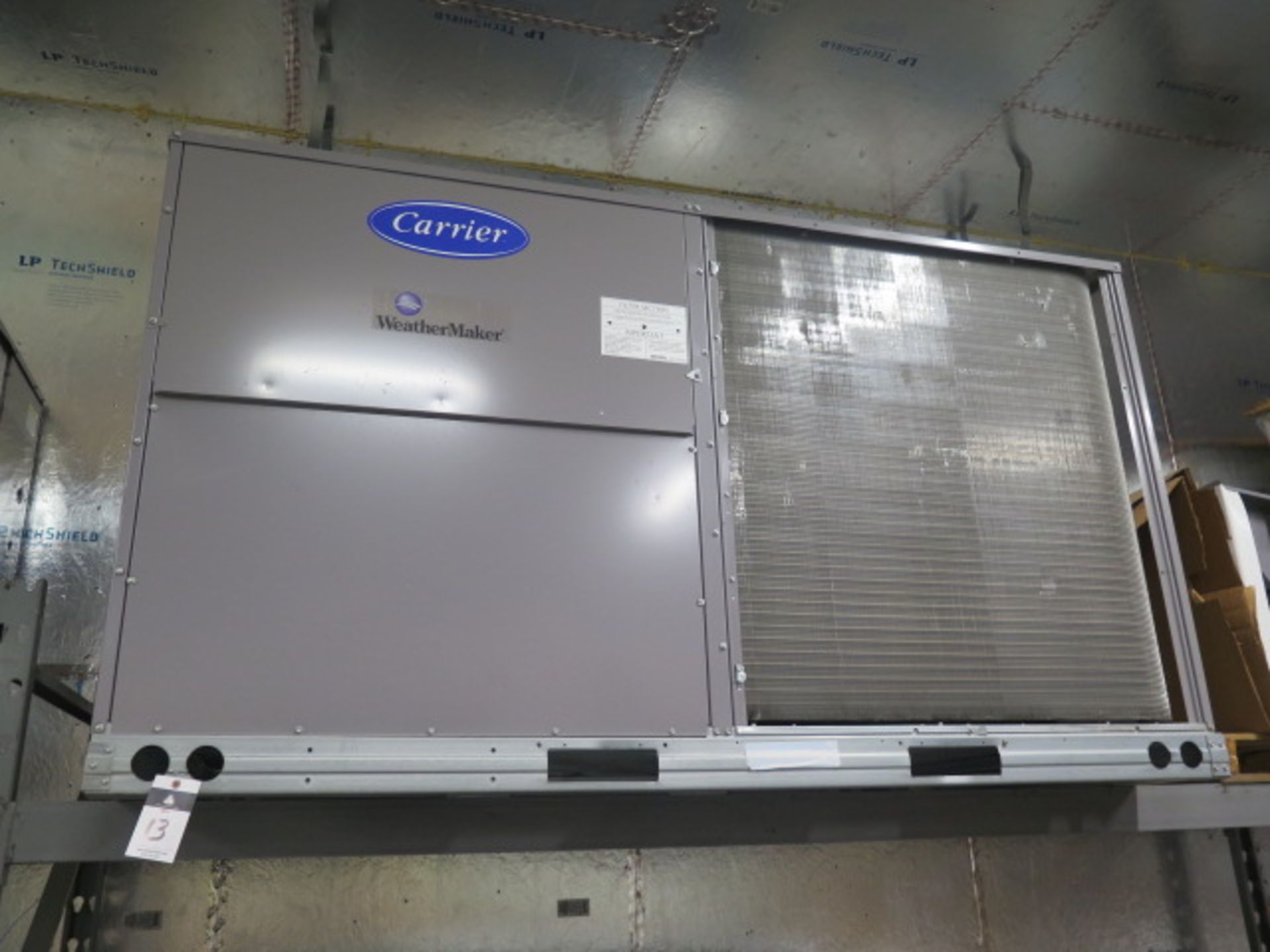 Carrier “Weather Maker” 48TCDD12A2A6A0A0G0 10 Ton Gas Electric and AC 460V-3ph