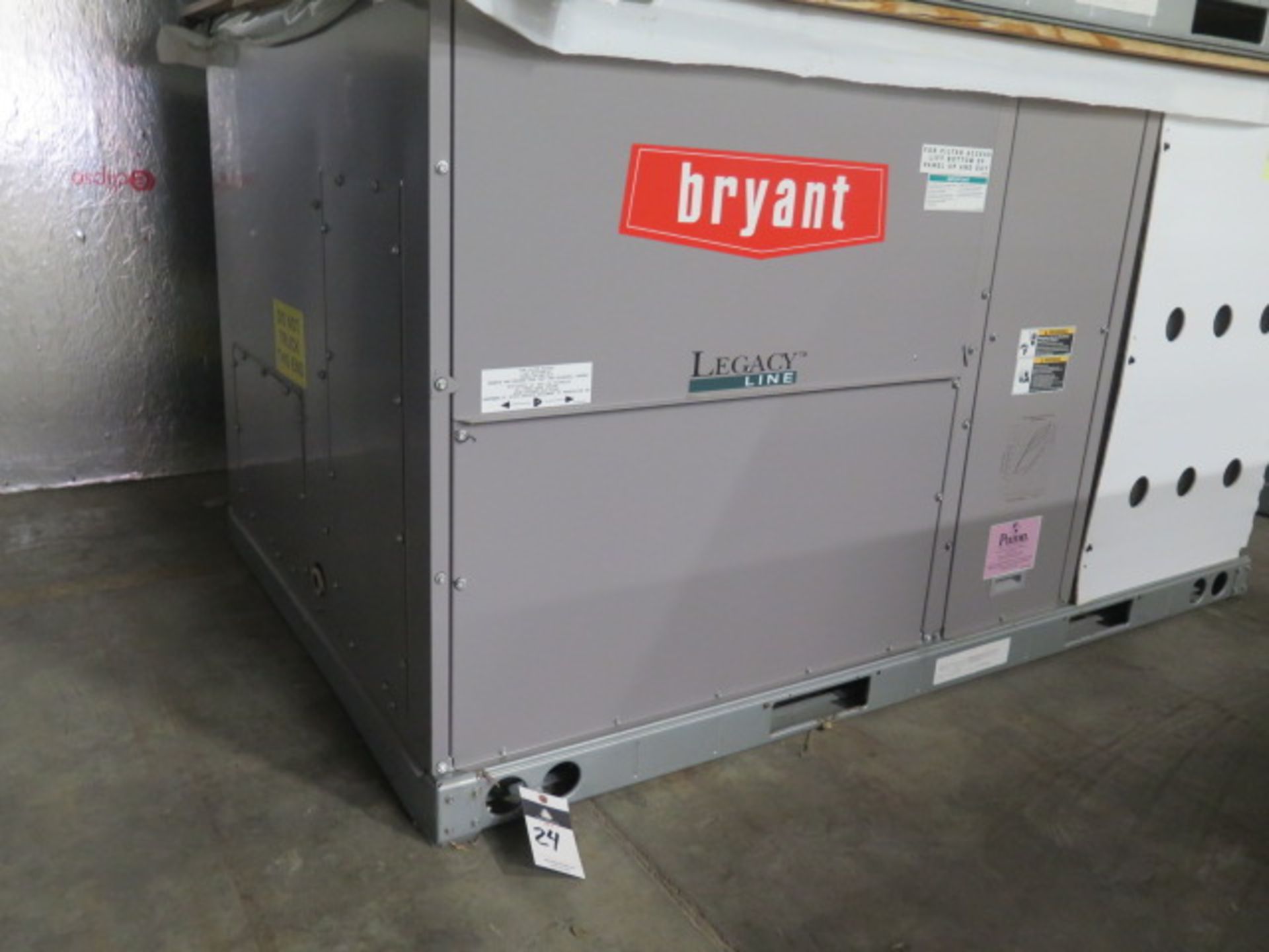 Bryant “Legacy Line” 547JE06A000A2A0AAA 5 Ton Heat Pump 460V-3ph - Image 2 of 5