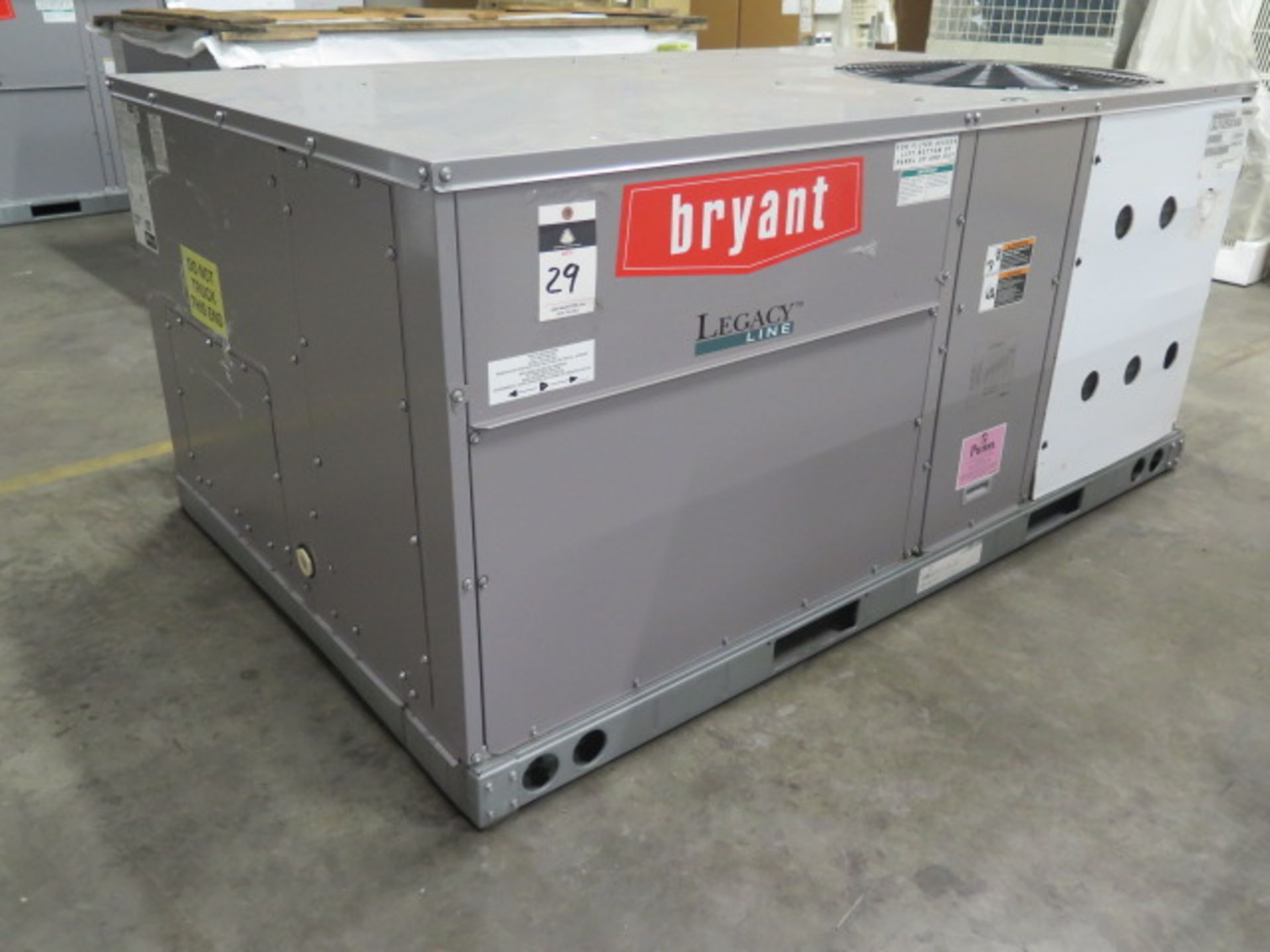 Bryant “Legacy Line” 580JP04B060A2A0AAA 3 Ton Gas Electric Unit 208/230V-3ph - Image 2 of 6