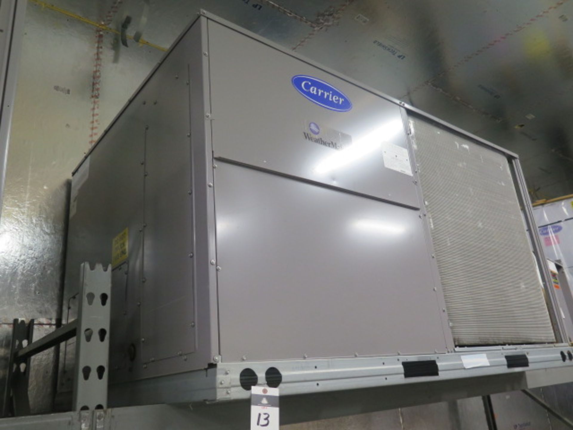 Carrier “Weather Maker” 48TCDD12A2A6A0A0G0 10 Ton Gas Electric and AC 460V-3ph - Image 3 of 5