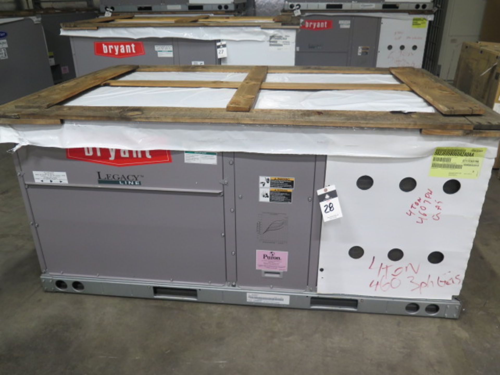 Bryant “Legacy Line” 582JE05B060A2A0AAA 4 Ton Gas Electric Unit 460V-3ph